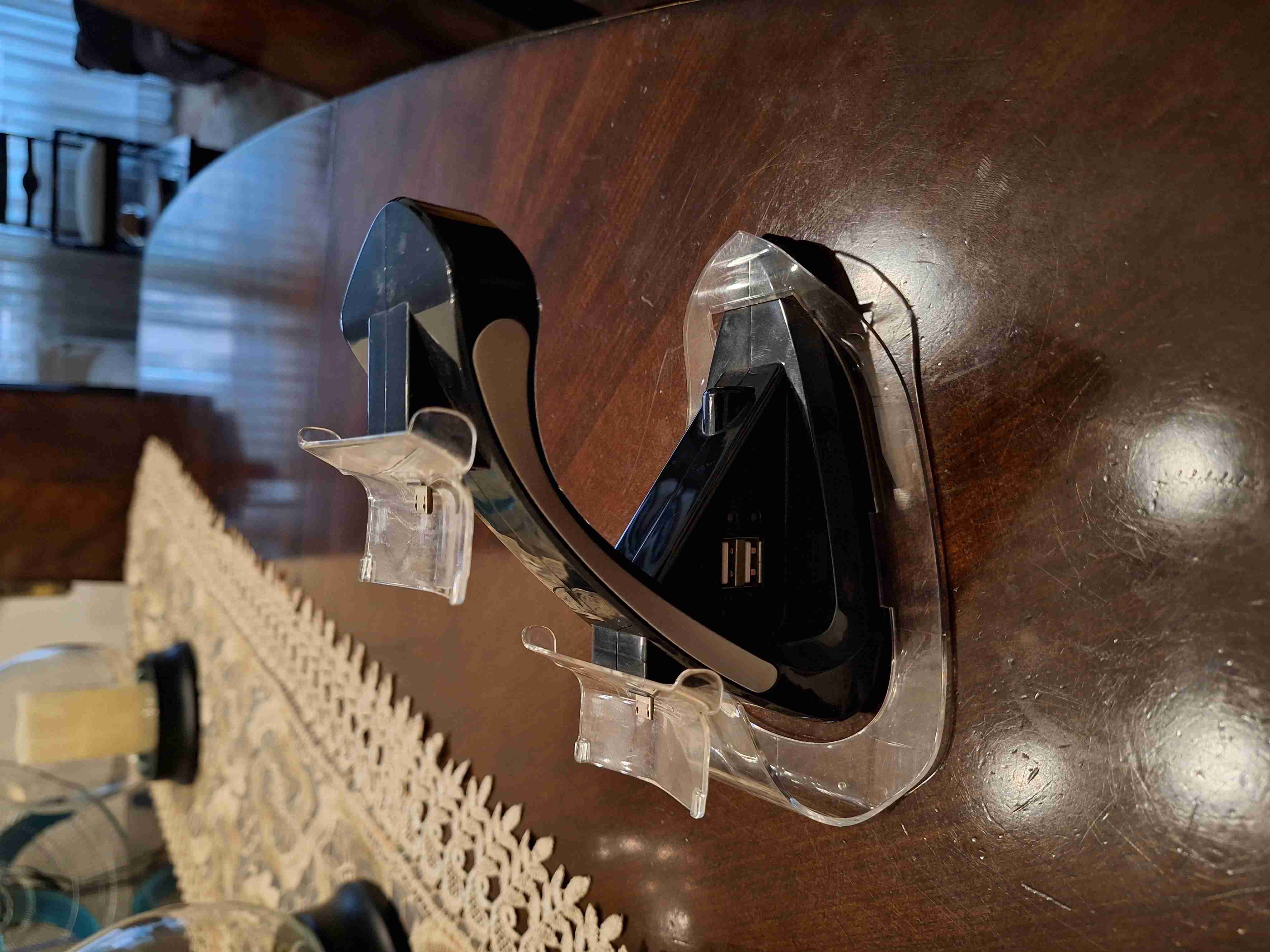 Cargador doble para control de consola PS4 - miniatura 3