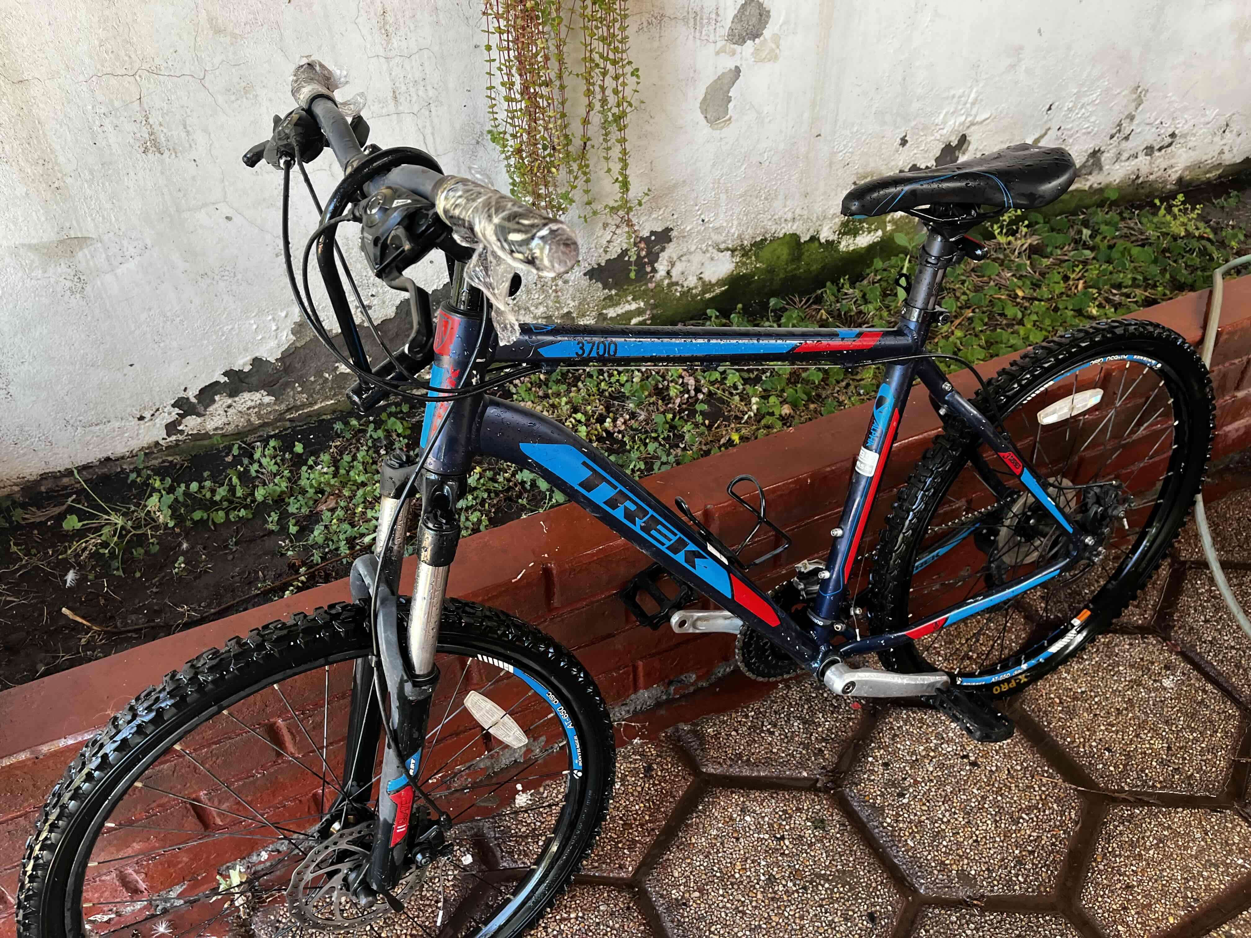 Bicicleta mountain bike Trek - miniatura 1