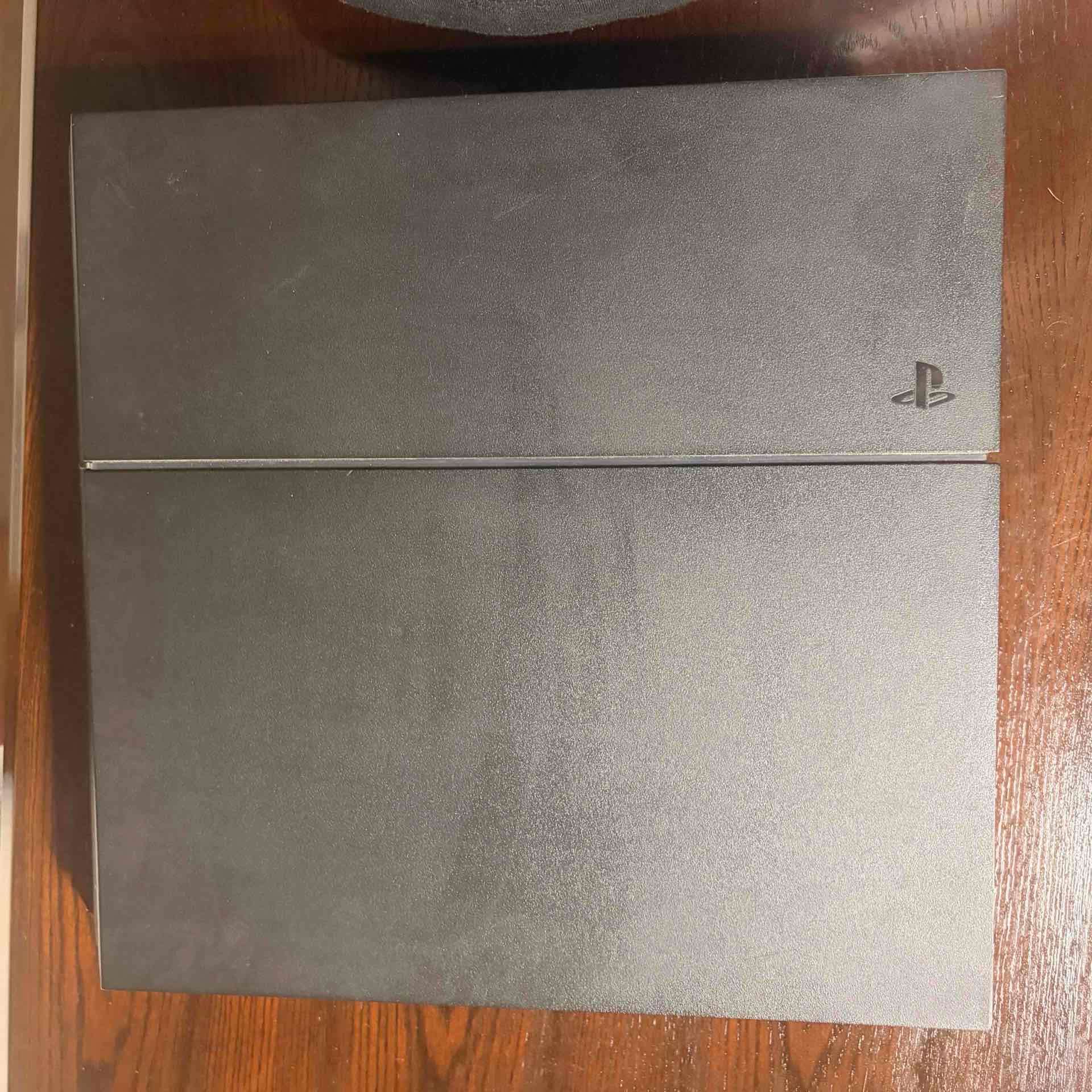 Consola PS4 usada - miniatura 2