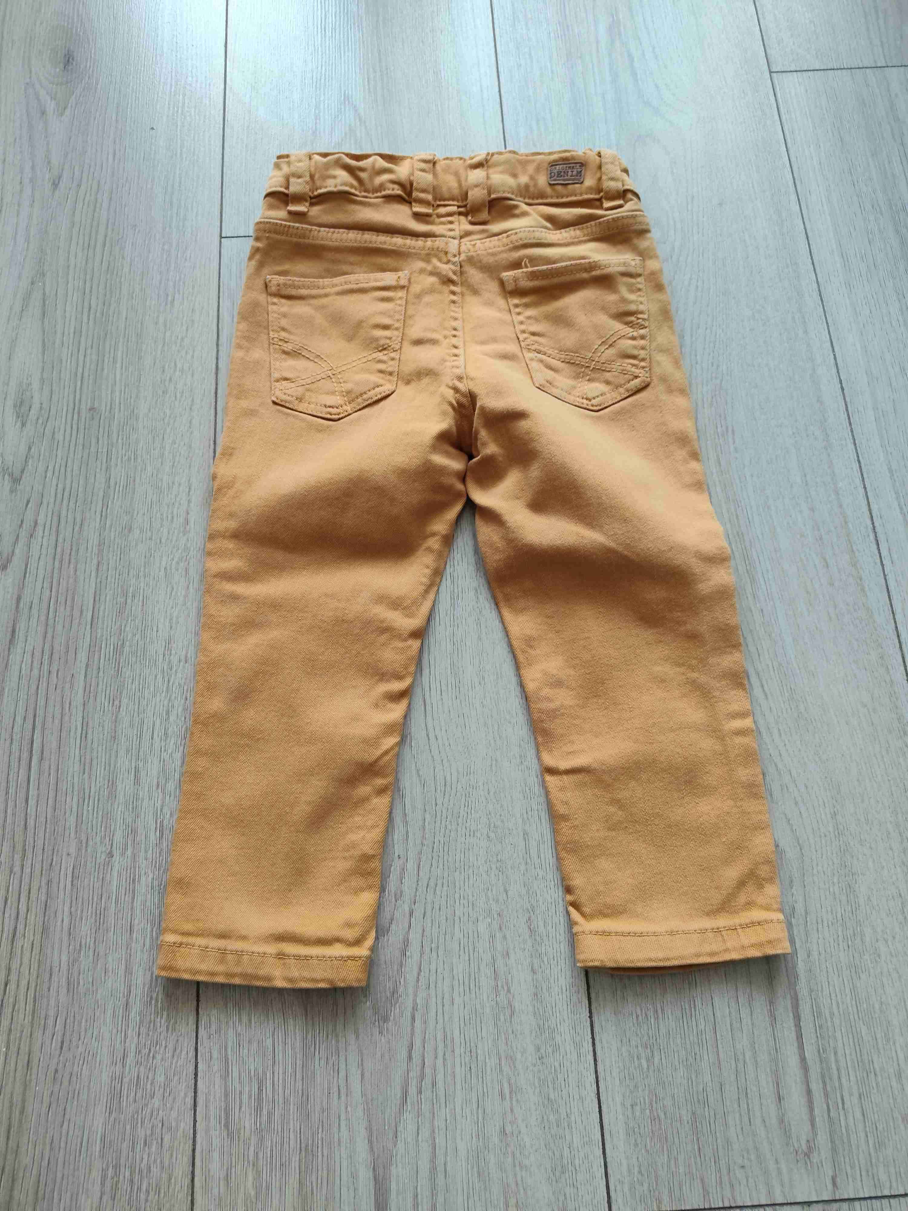 Pantalones mostaza para niño - miniatura 2