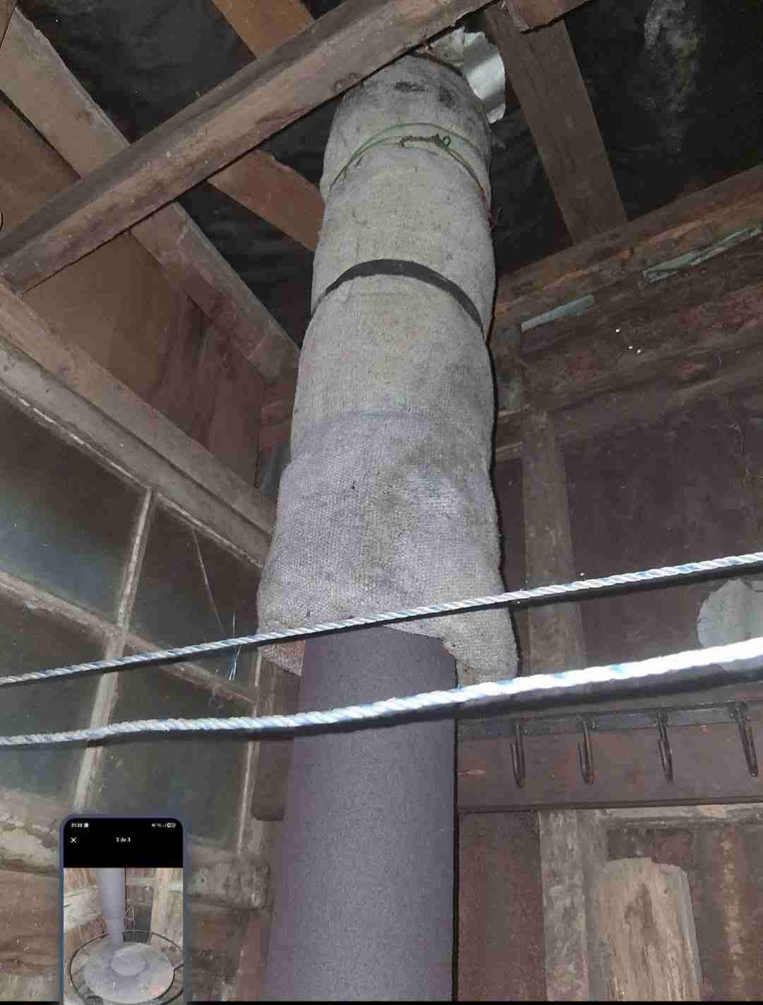 Estufa a leña antigua - miniatura 2