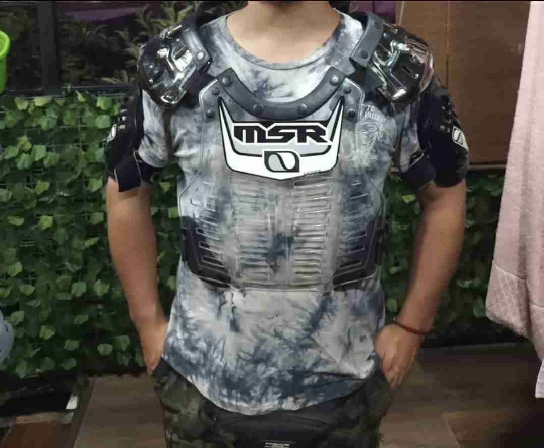 Pectorales de motocross MSR - 1