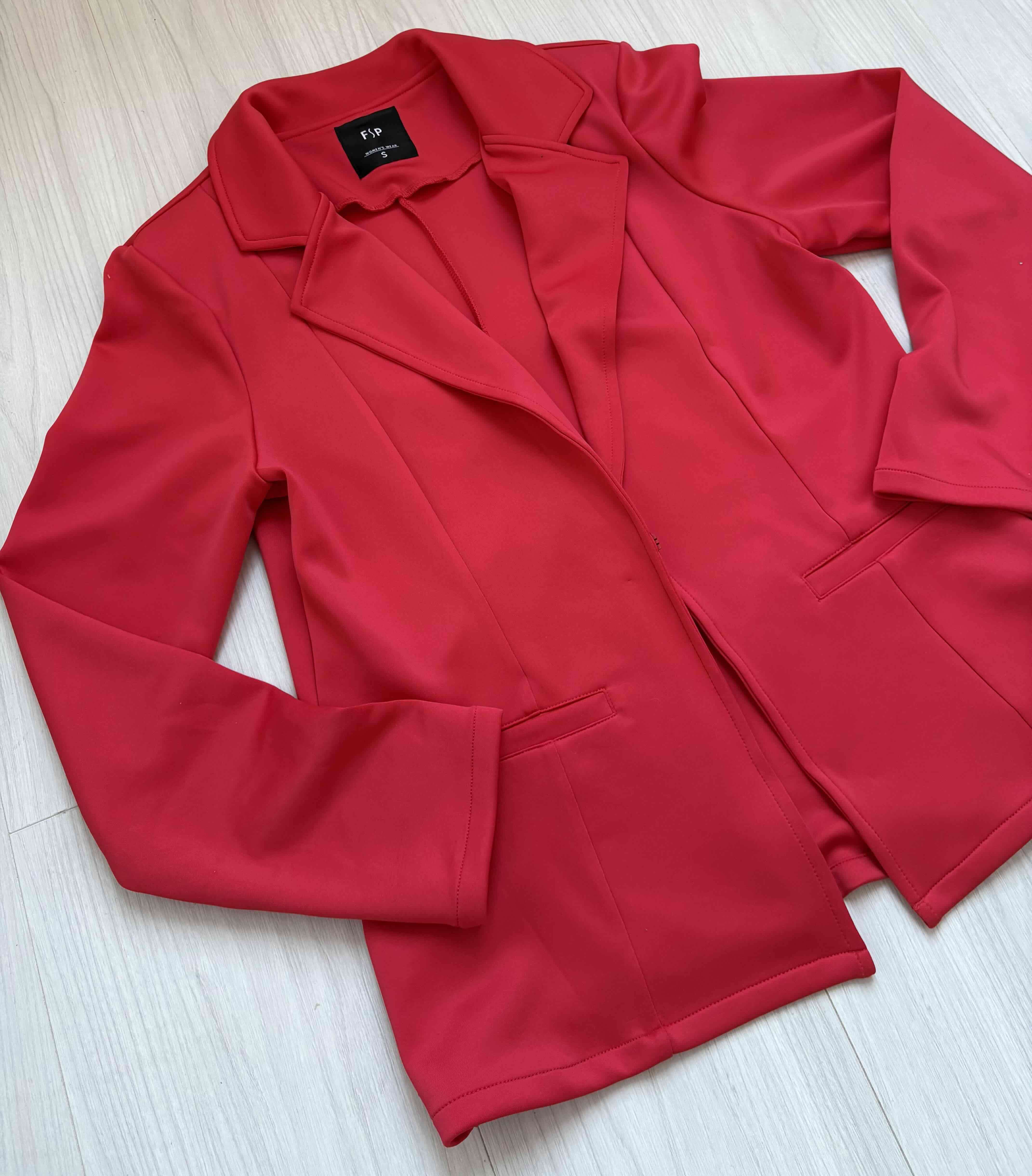 Blazer rojo elegante mujer - miniatura 2