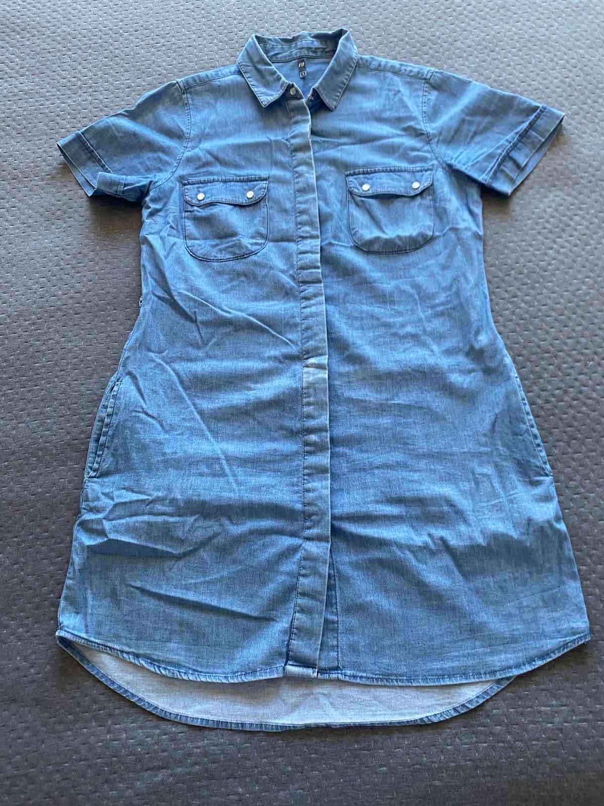 Vestidos en excelente estado. - 3