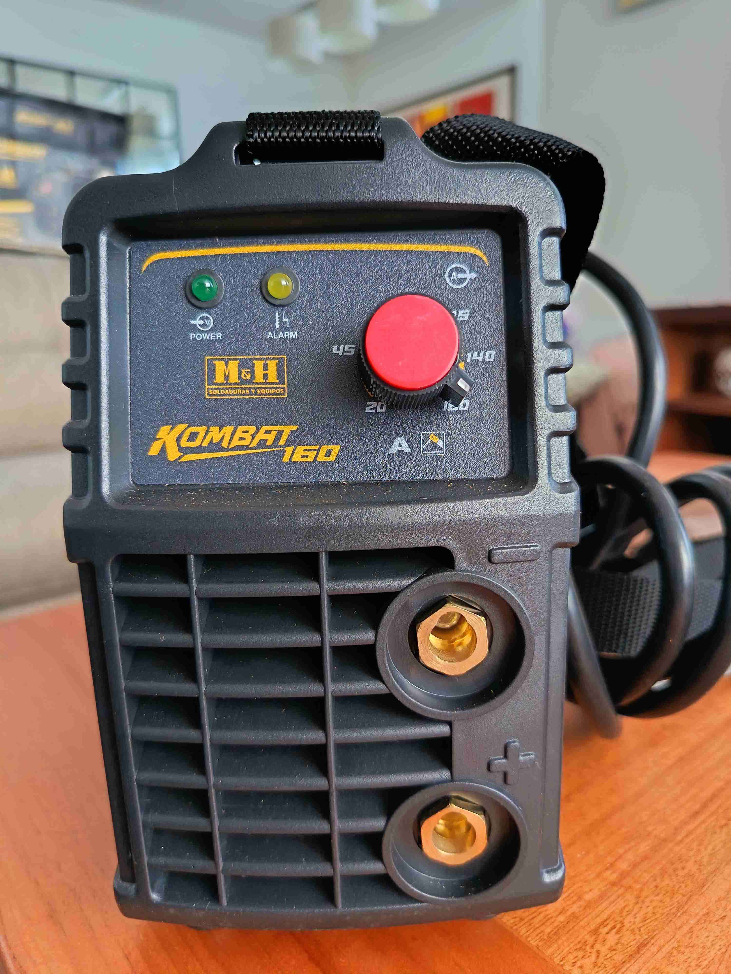 MAQUINA DE SOLDAR CON CARETA - miniatura 5