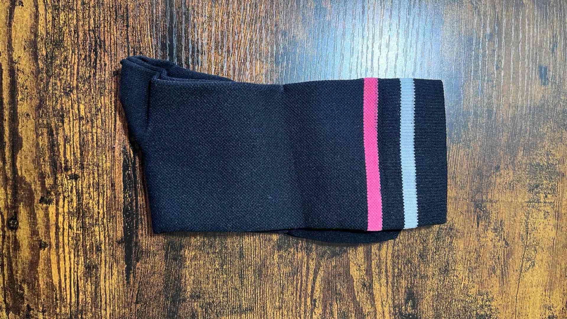 Calcetín negro con franjas - 2