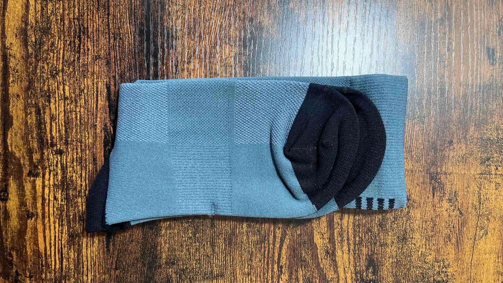 Calcetines deportivos grises - 3