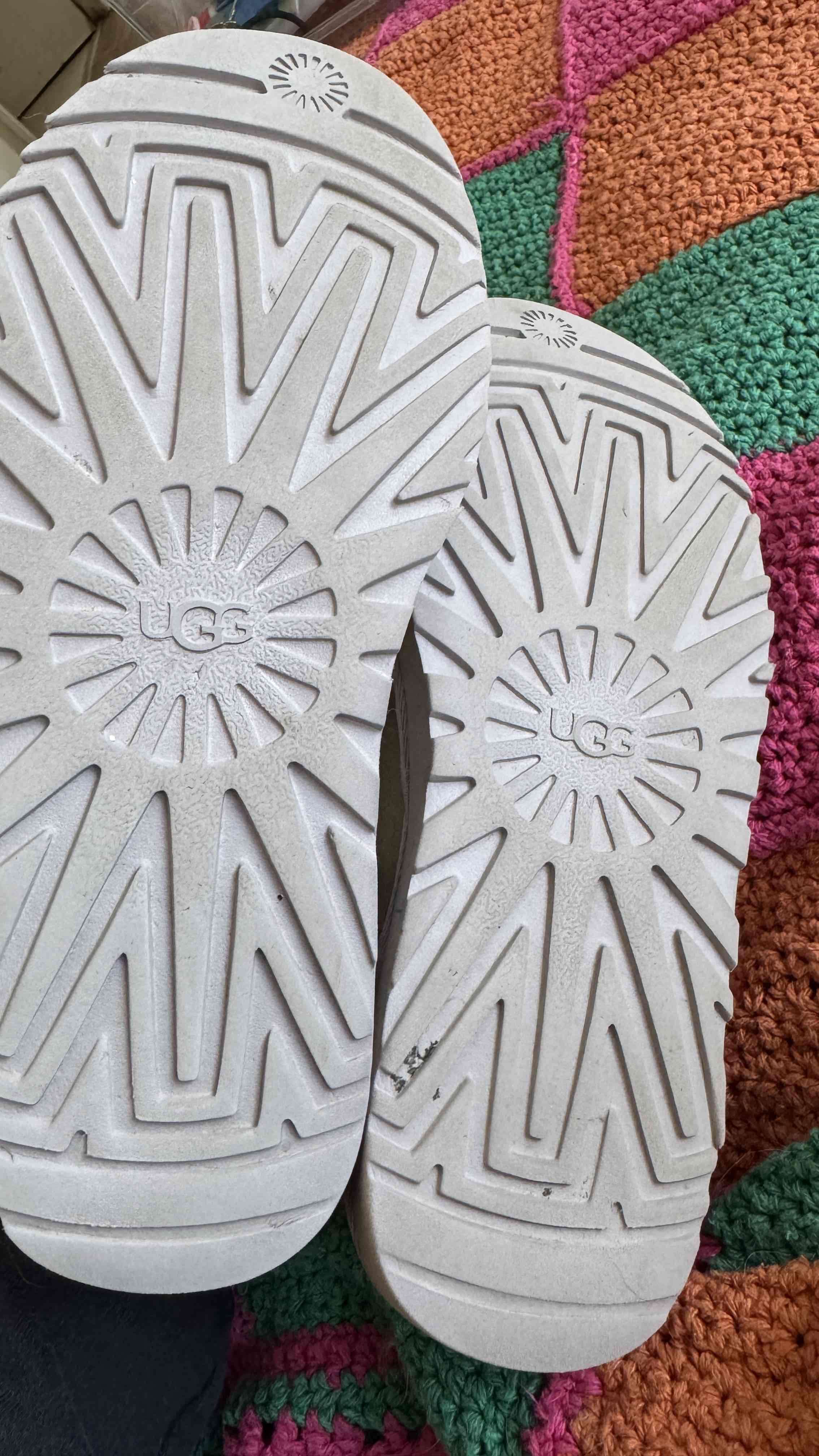 Botas Ugg originales gris oscuro - 4