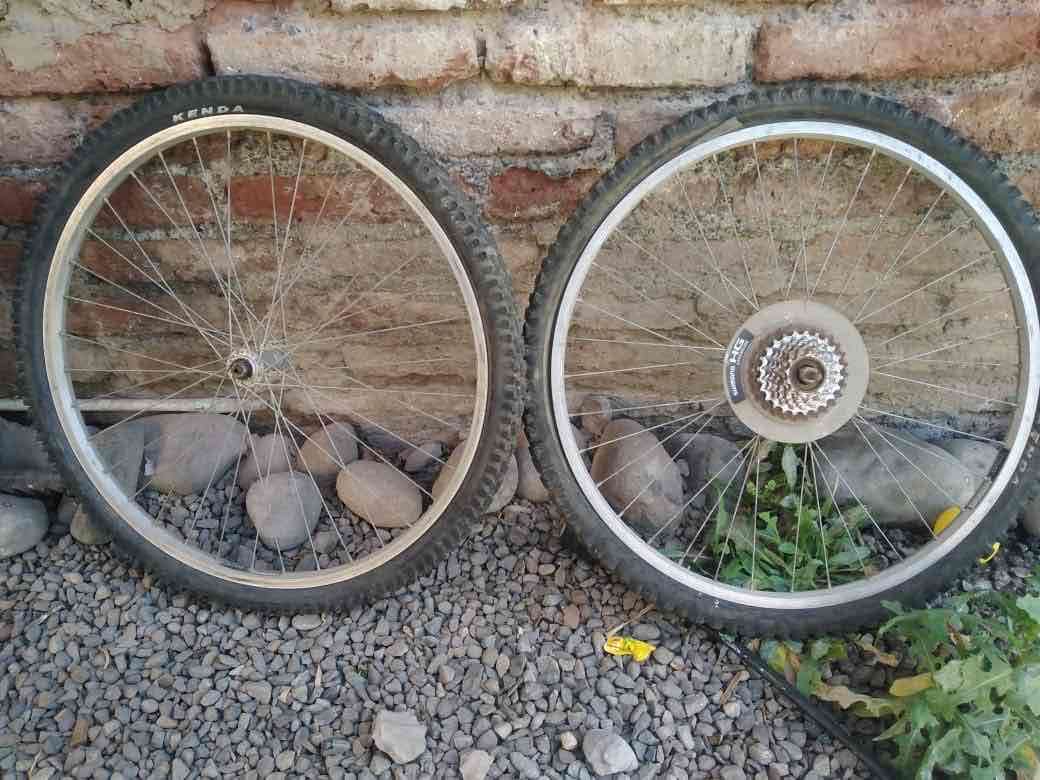 Juego de ruedas bicicleta 26” Shimano HG, AL Kenda - miniatura 1