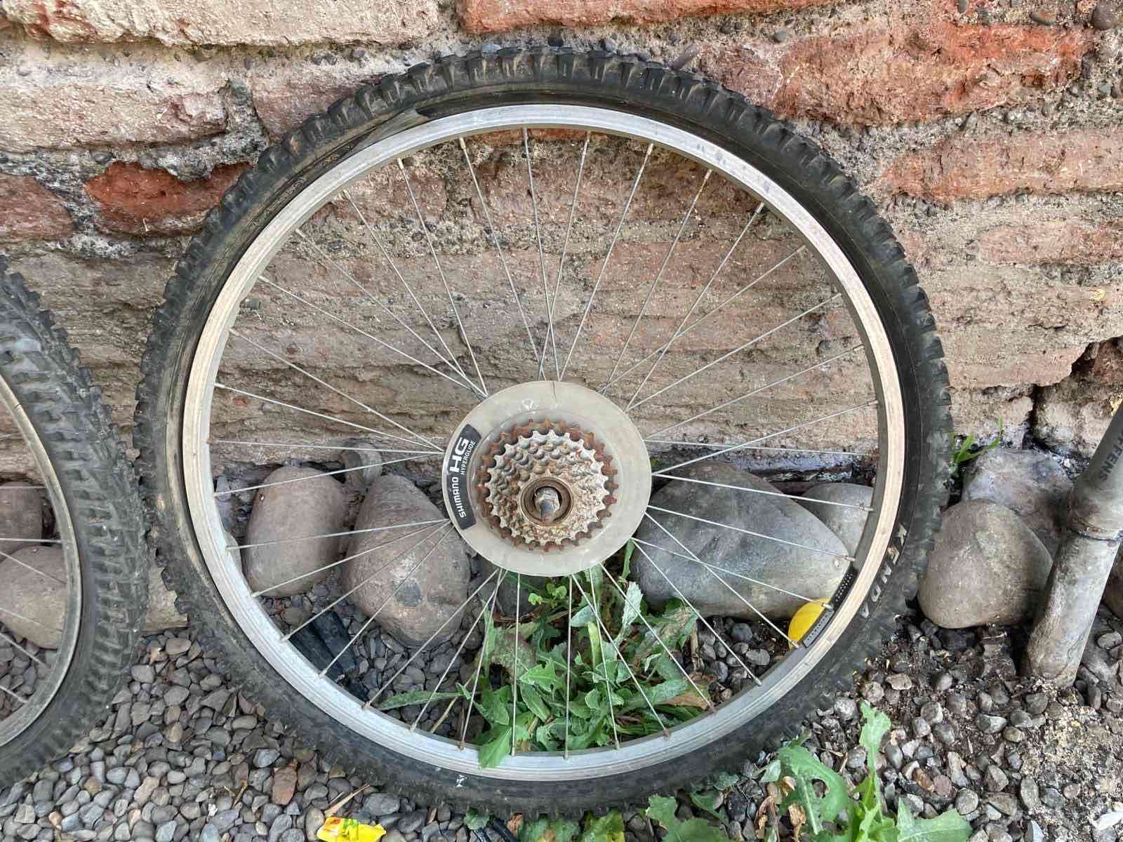 Juego de ruedas bicicleta 26” Shimano HG, AL Kenda - miniatura 2