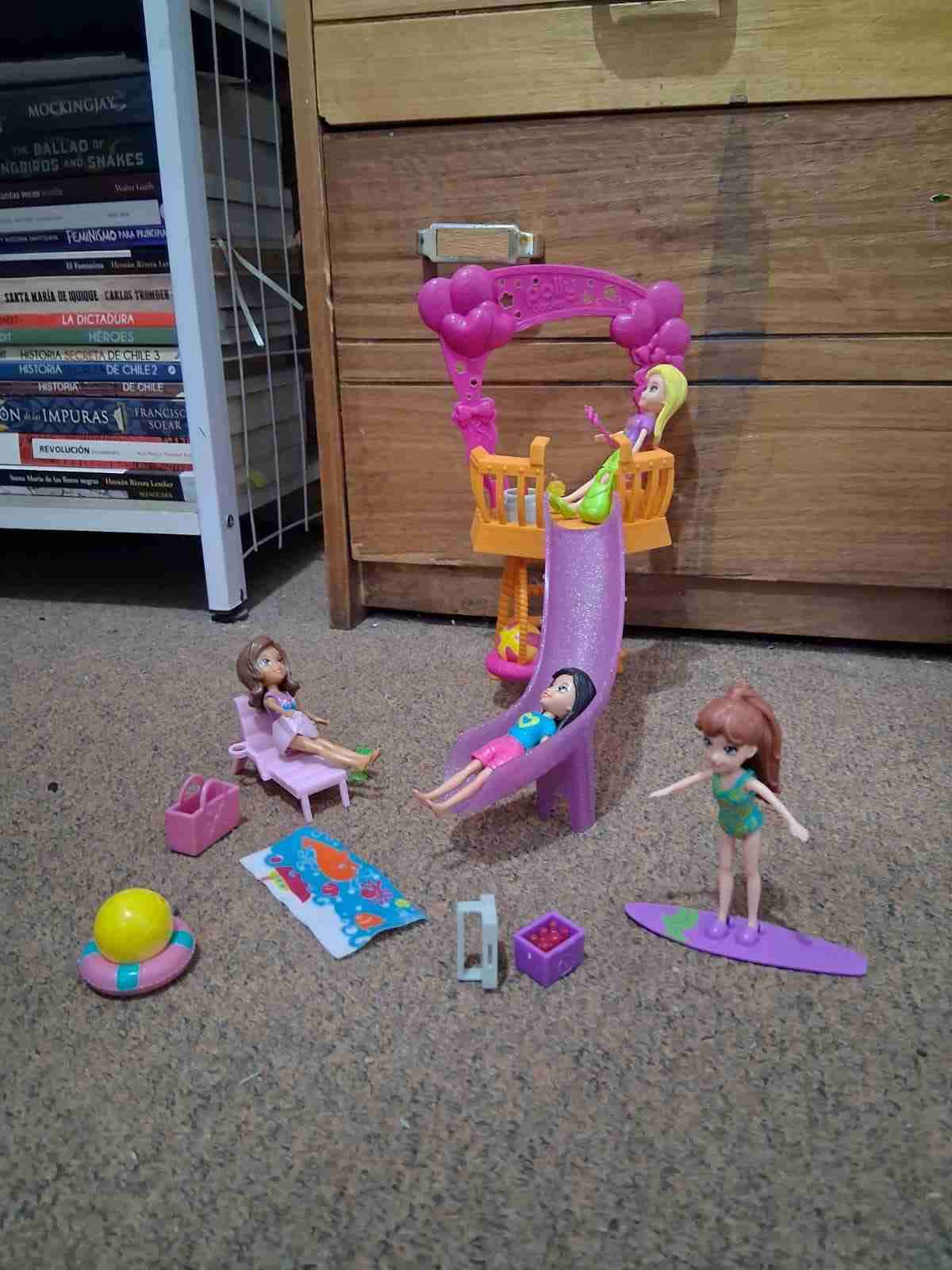 Juguete muñecas con tobogán - 1
