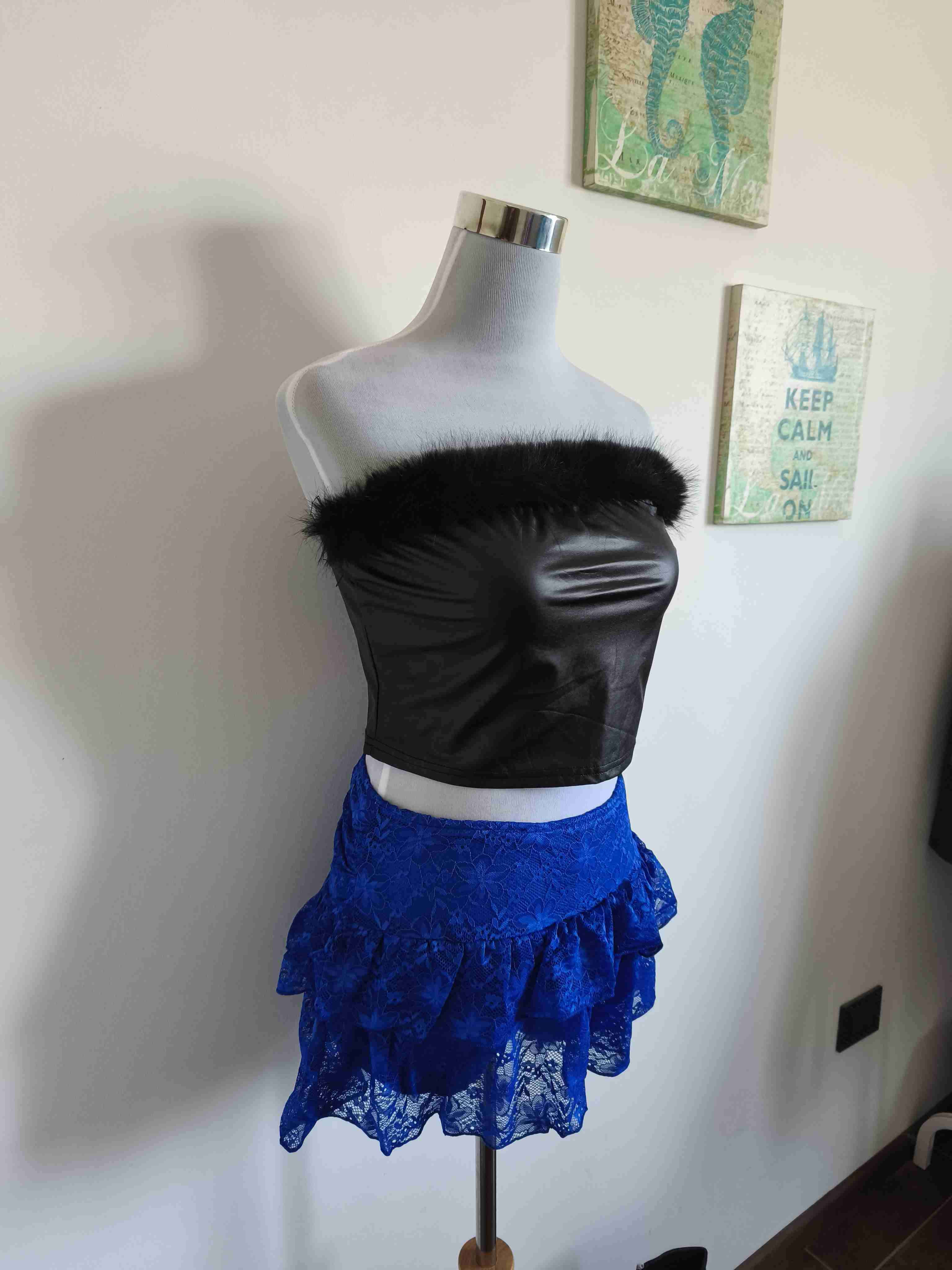 Conjunto top de cuero y falda - 3