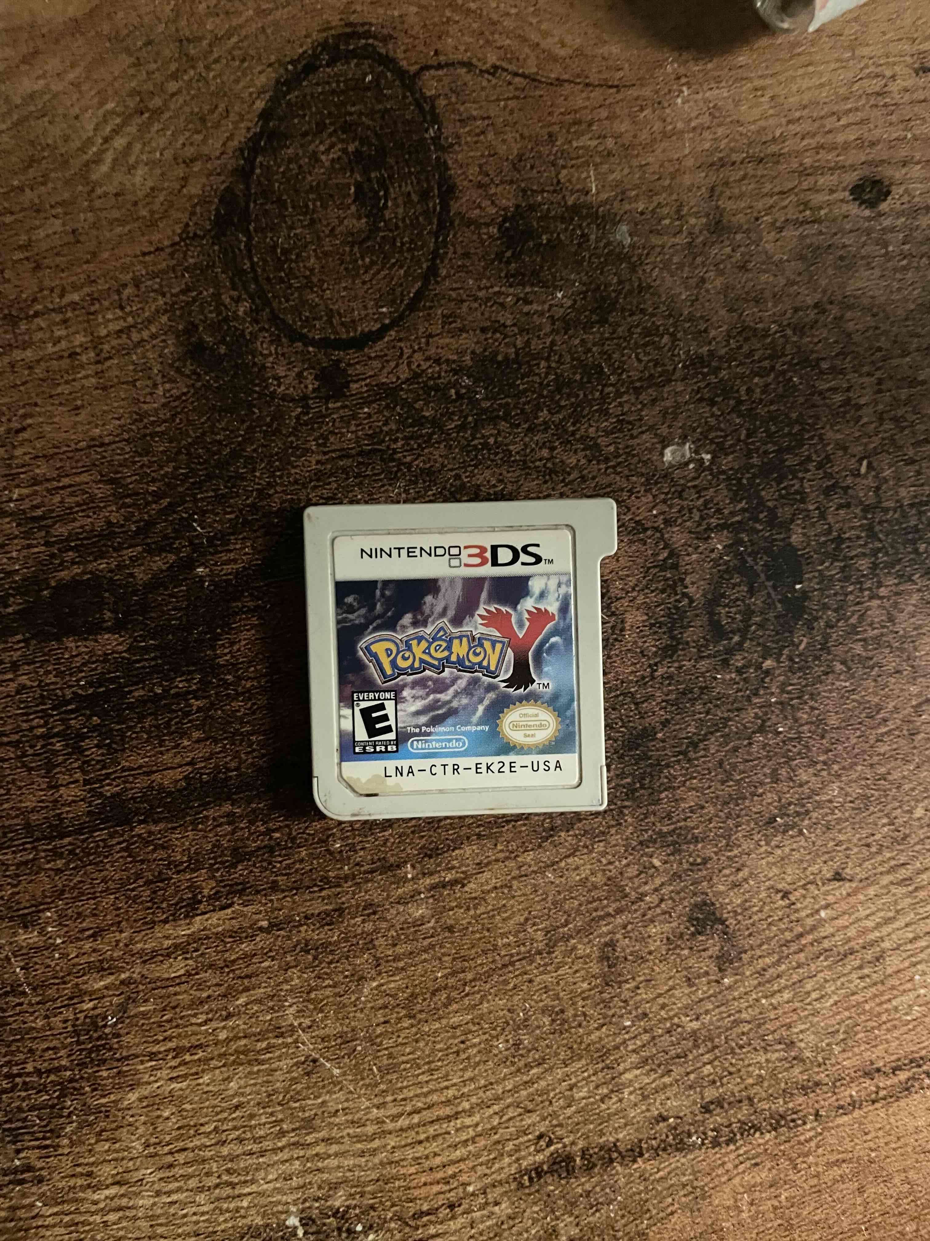 Cartucho Nintendo 3DS Pokemon Y, Luna y ultraluna - miniatura 1