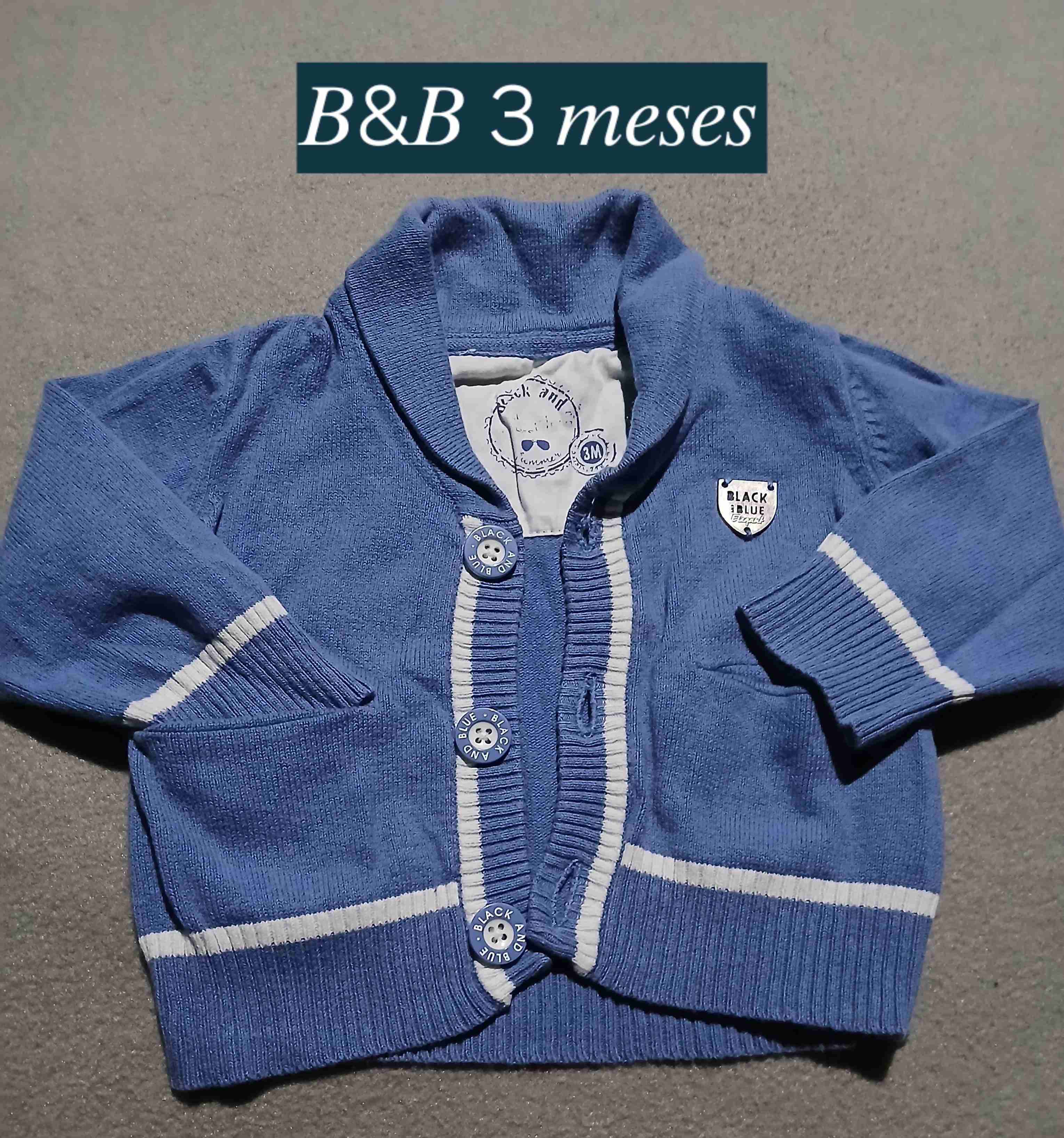 Cárdigan azul para bebé B&B