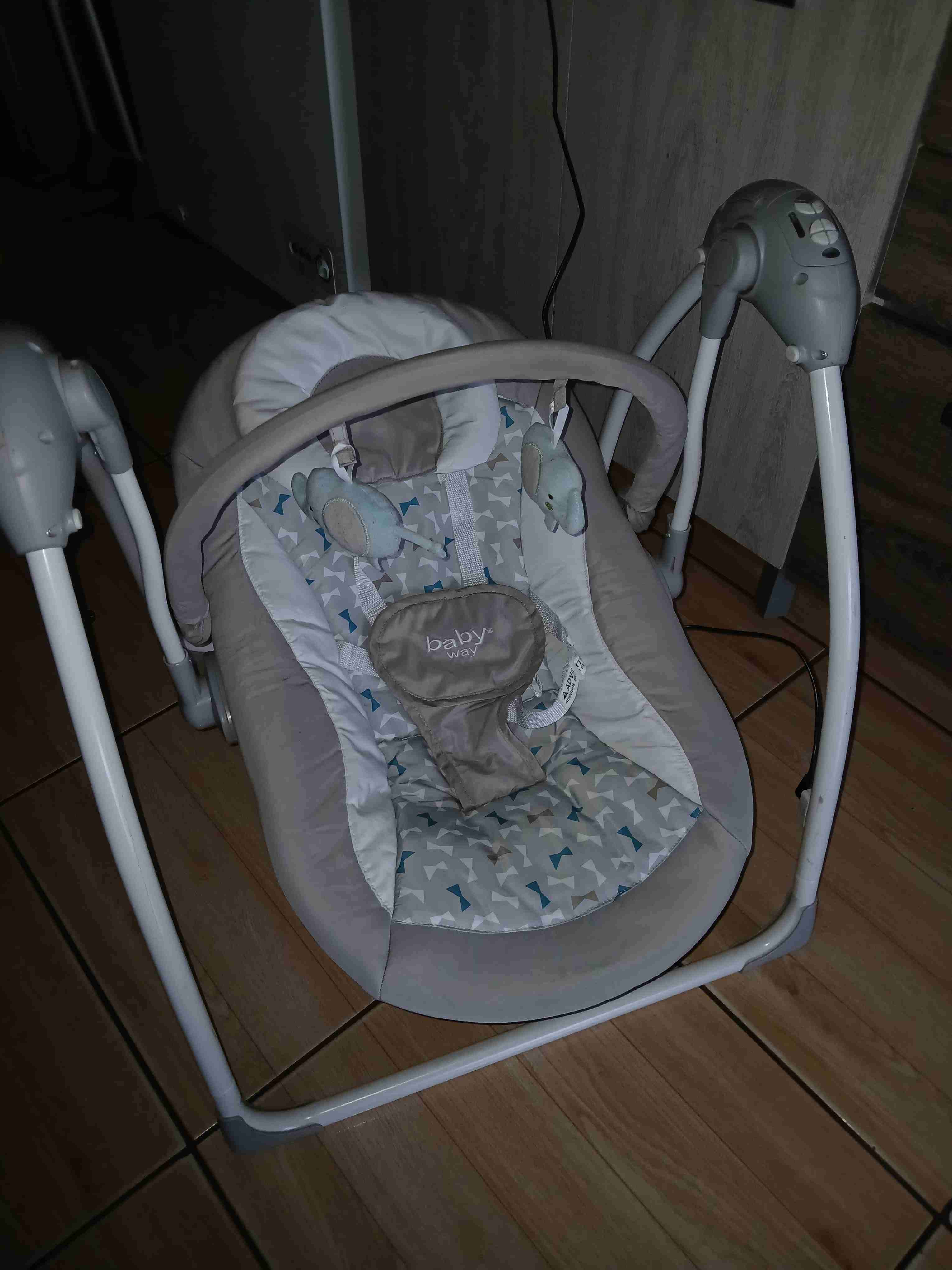 Mecedora eléctrica para bebé gris - 5