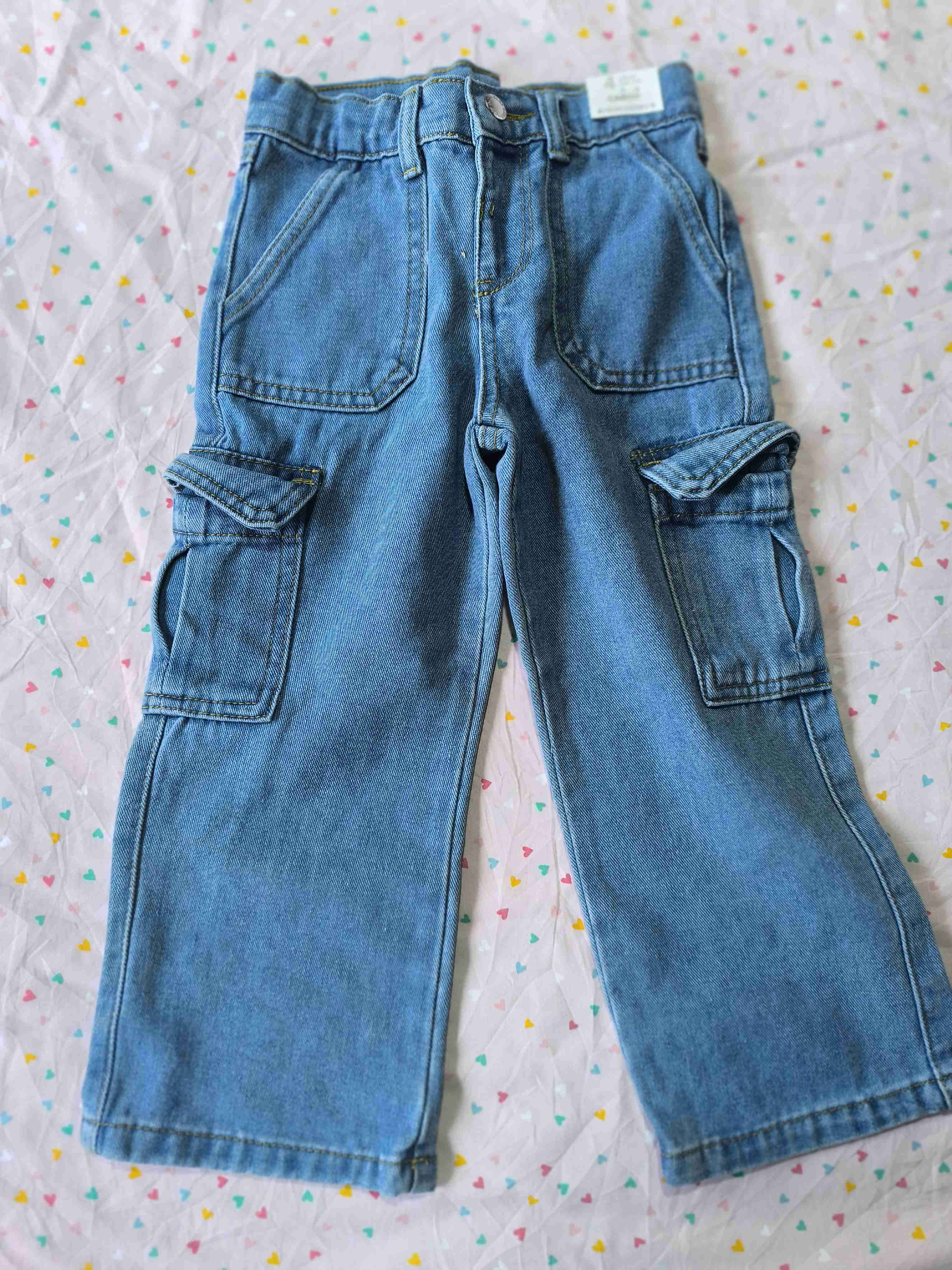 Jeans de niña con bolsillos - 1