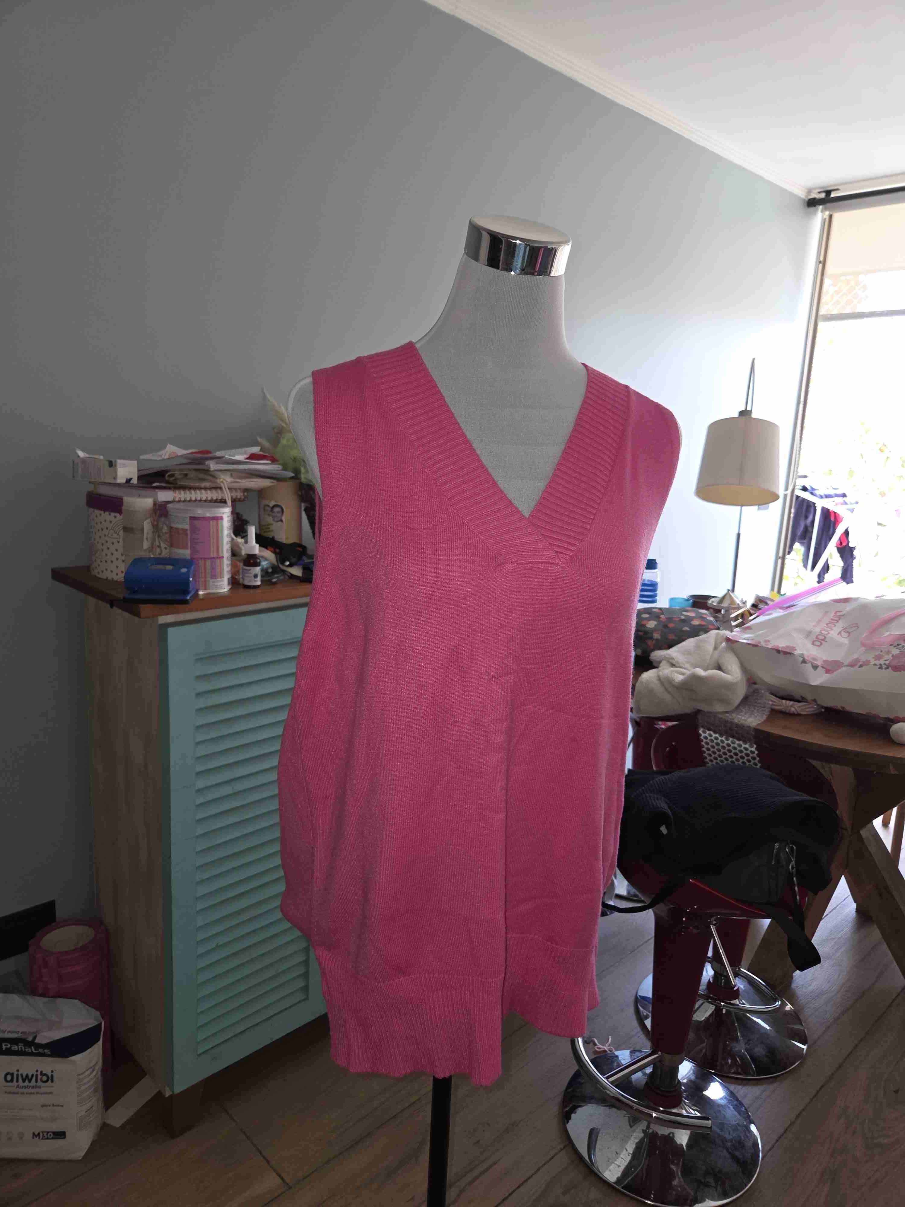 Chaleco sin mangas rosa NUEVO - miniatura 2