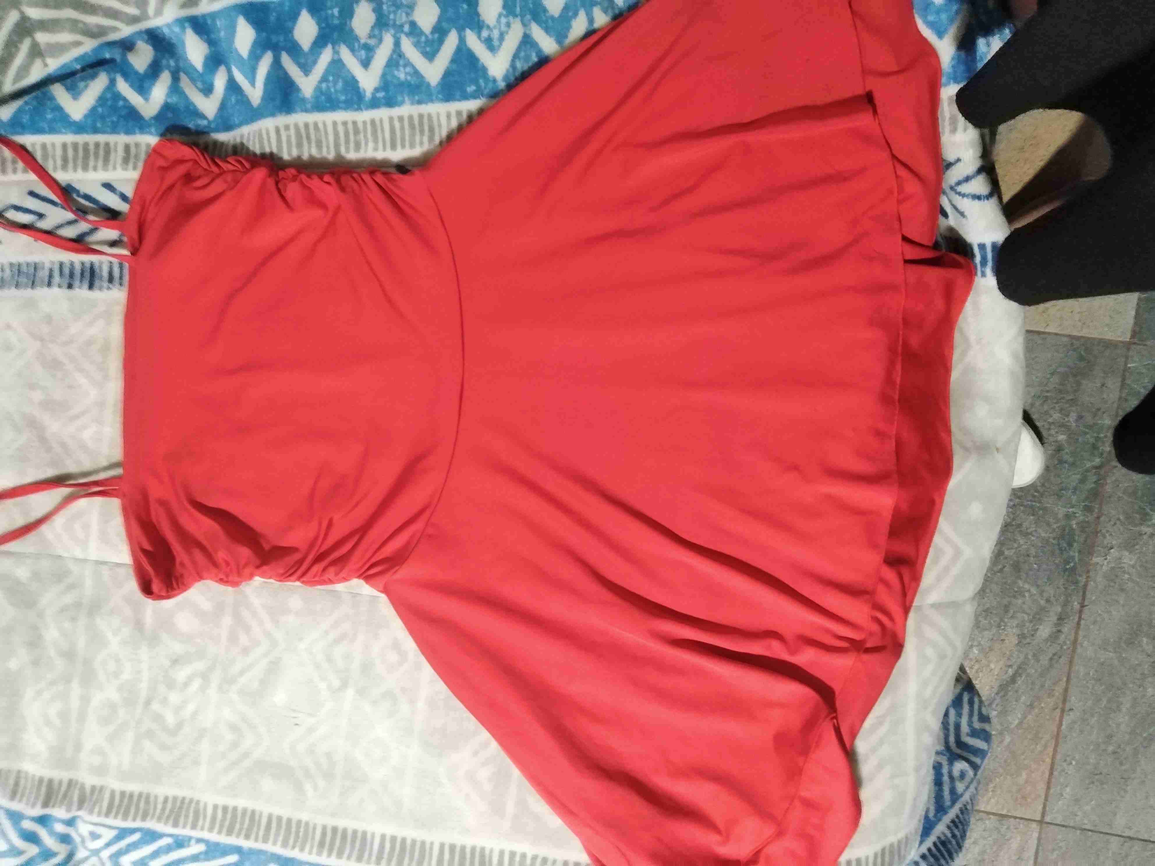 Vestido rojo con tirantes - 2