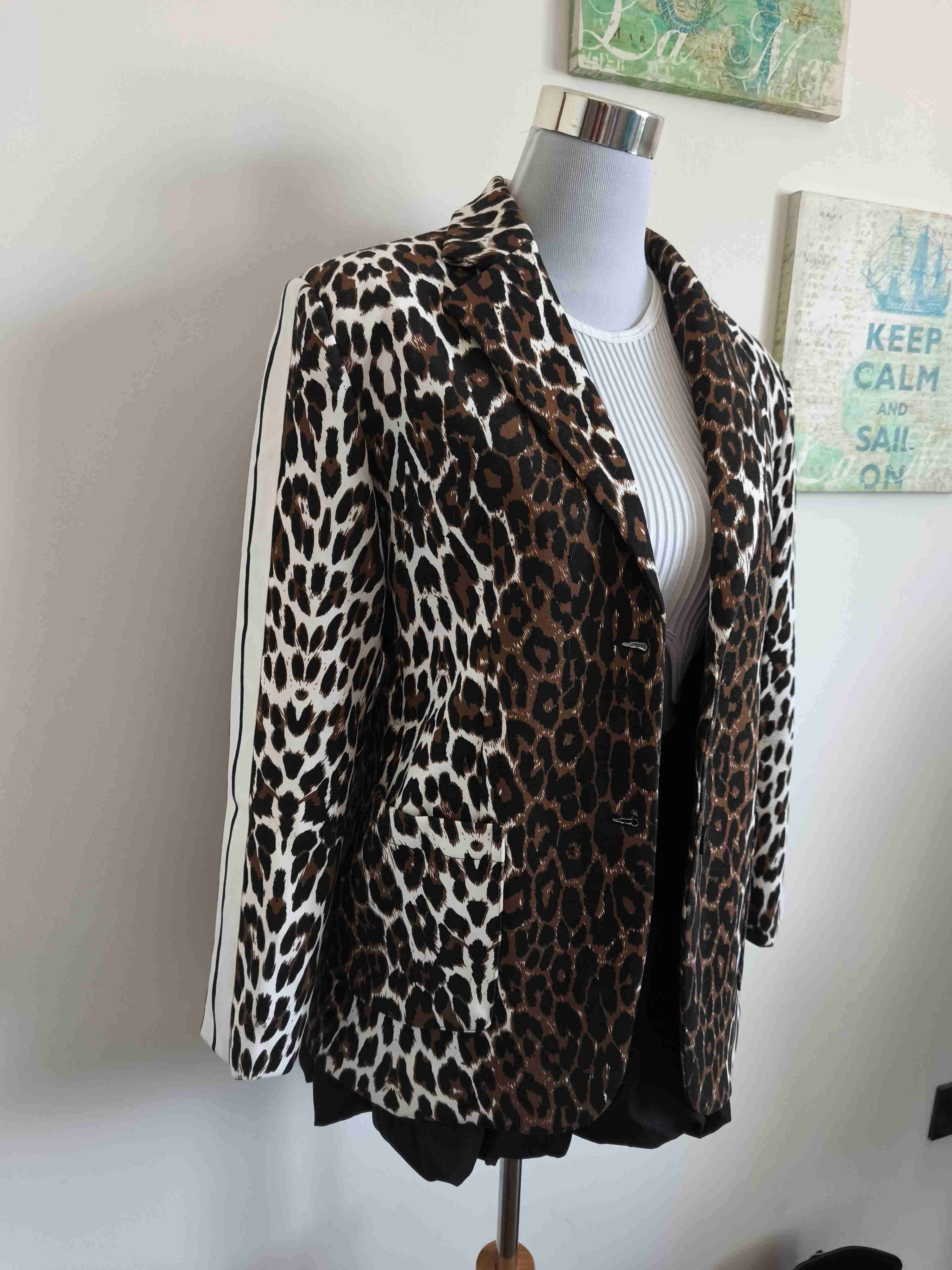 Blazer de animal print - 4