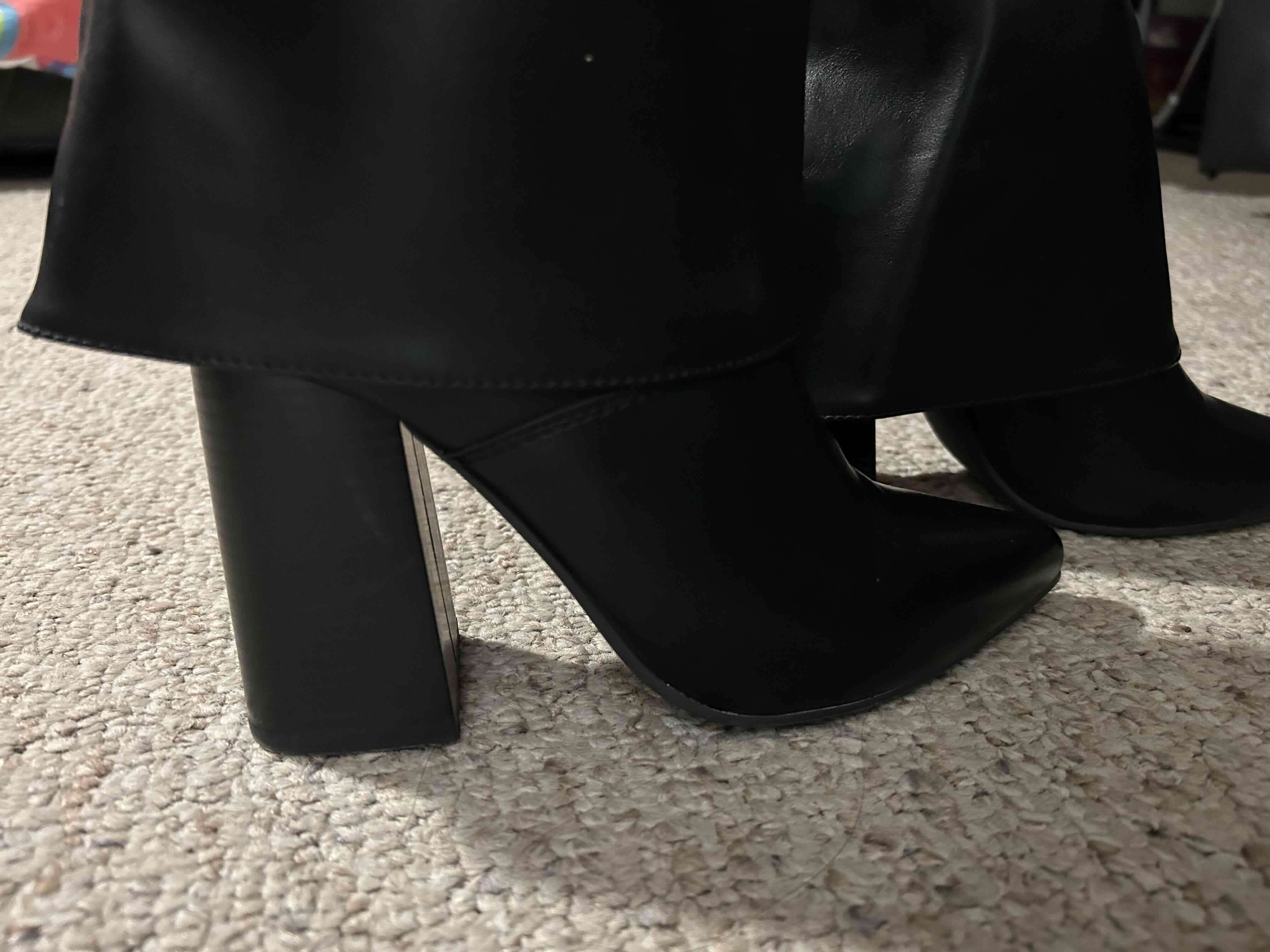 Botas negras de caña alta - 2