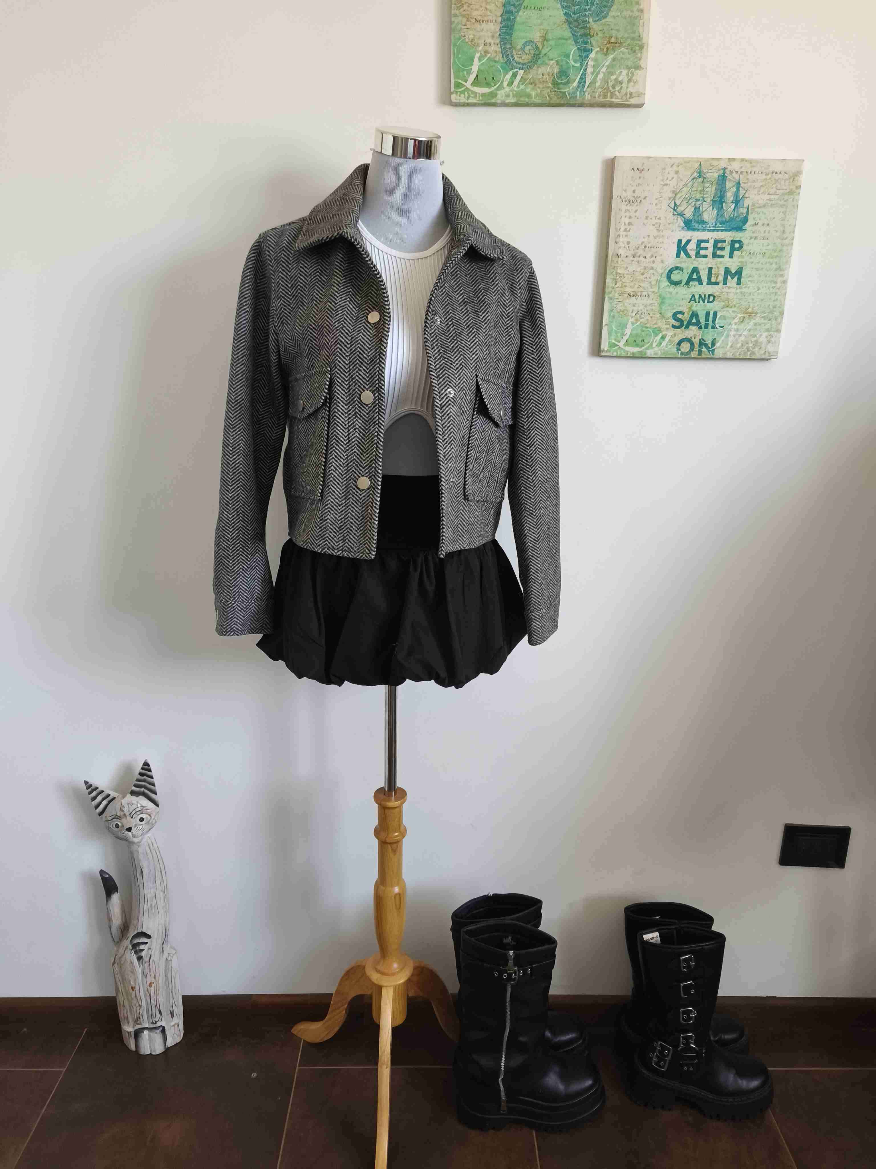 Chaqueta gris estilo casual - 2