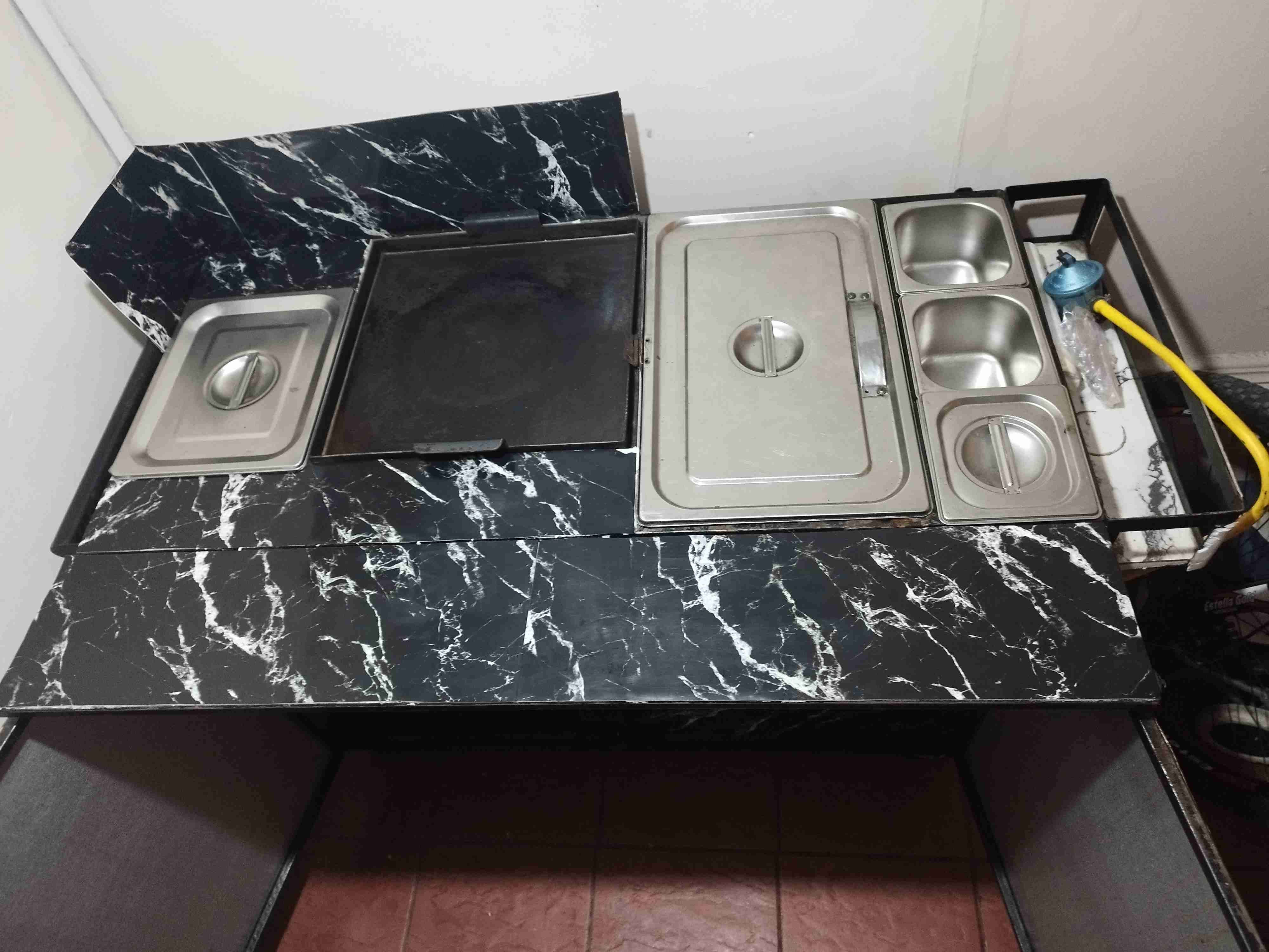 Carro de comida con plancha, y freidora, - miniatura 2