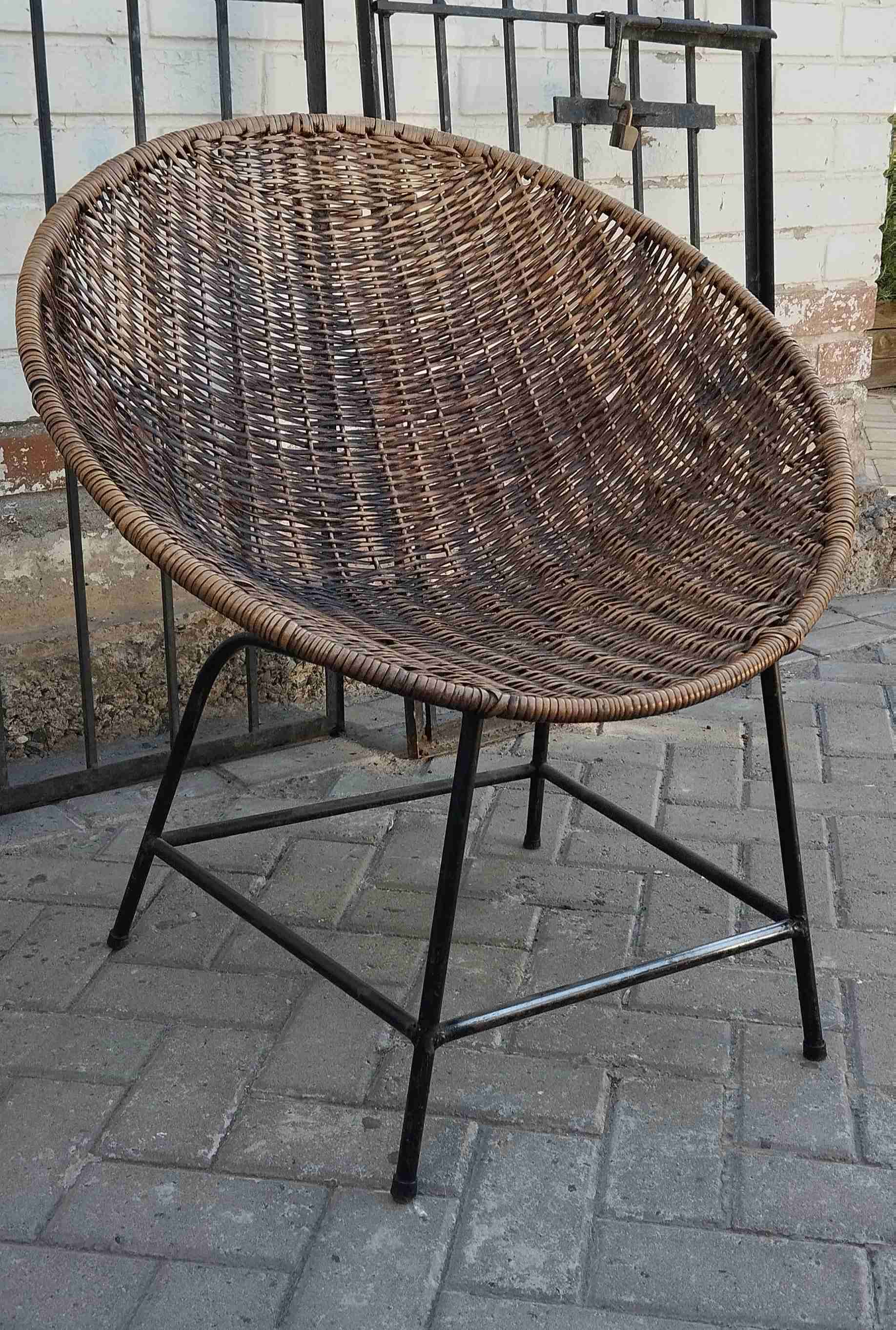 Silla de mimbre redonda - 1