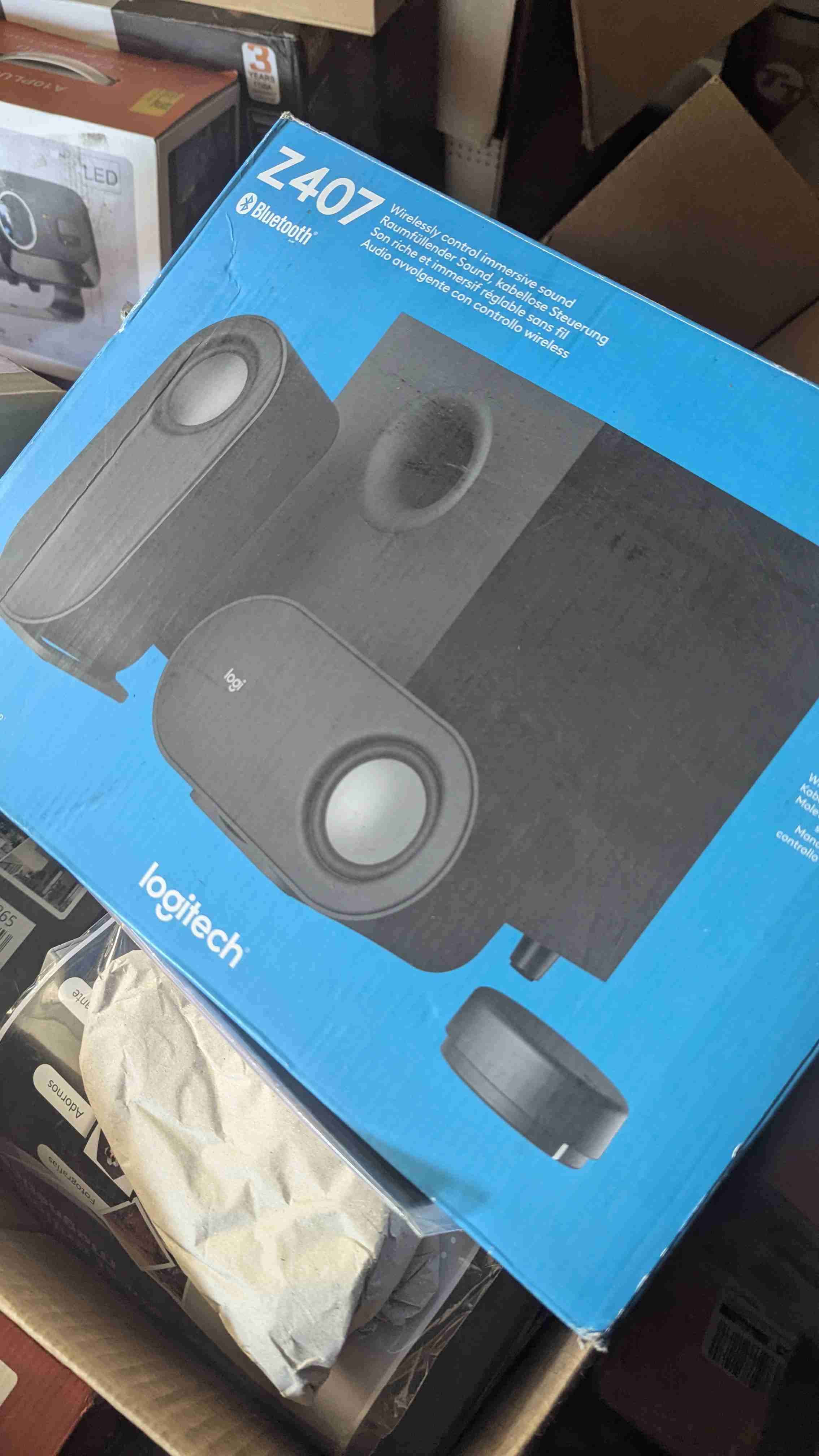 Parlantes Logitech Z407 Bluetooth - miniatura 1