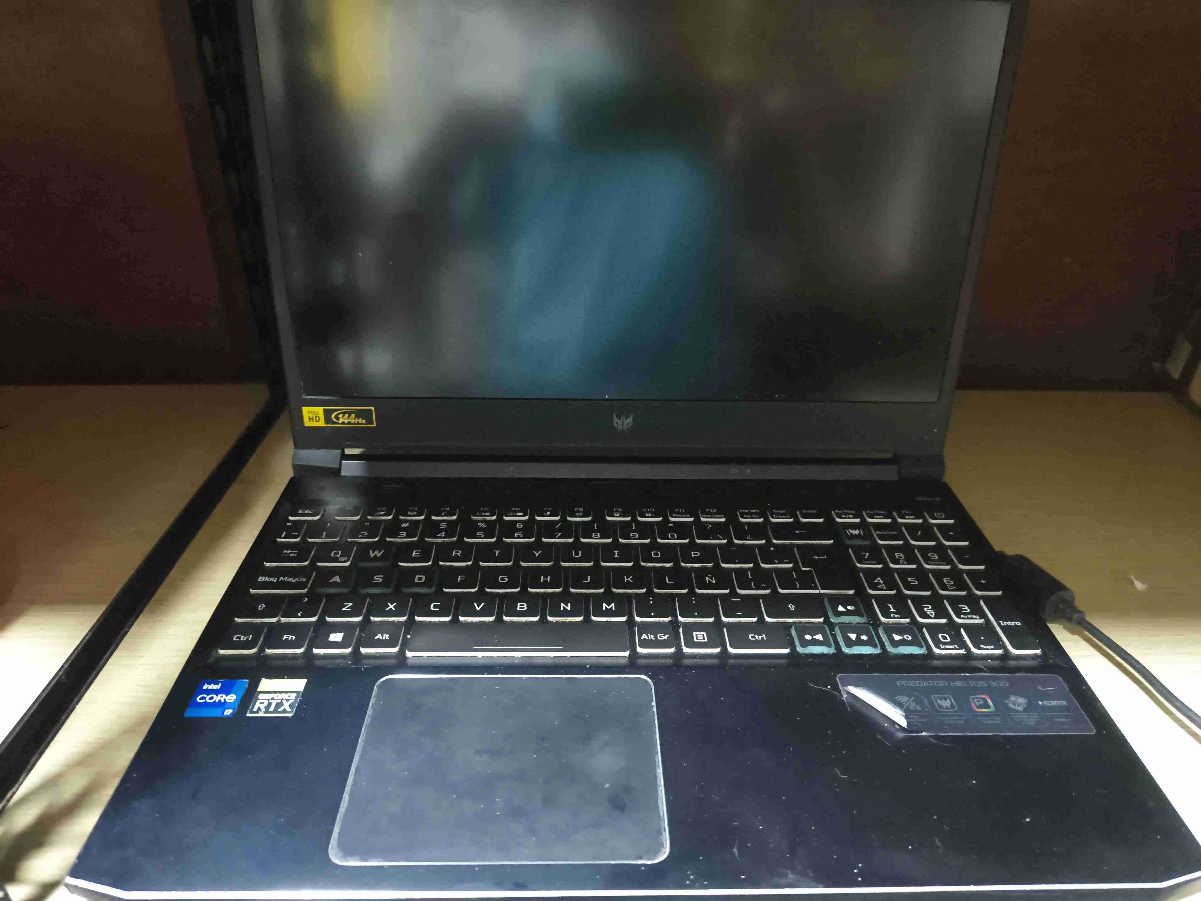 Laptop gaming Predator - 2