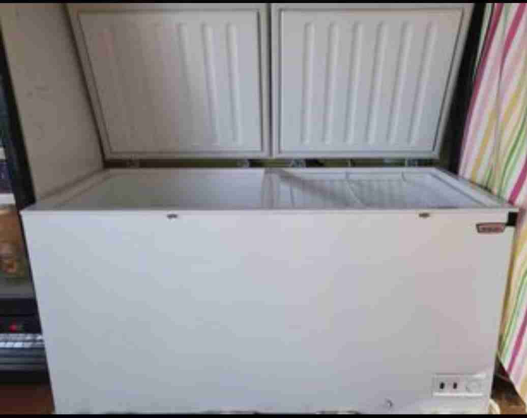 Congelador horizontal amplio - 1