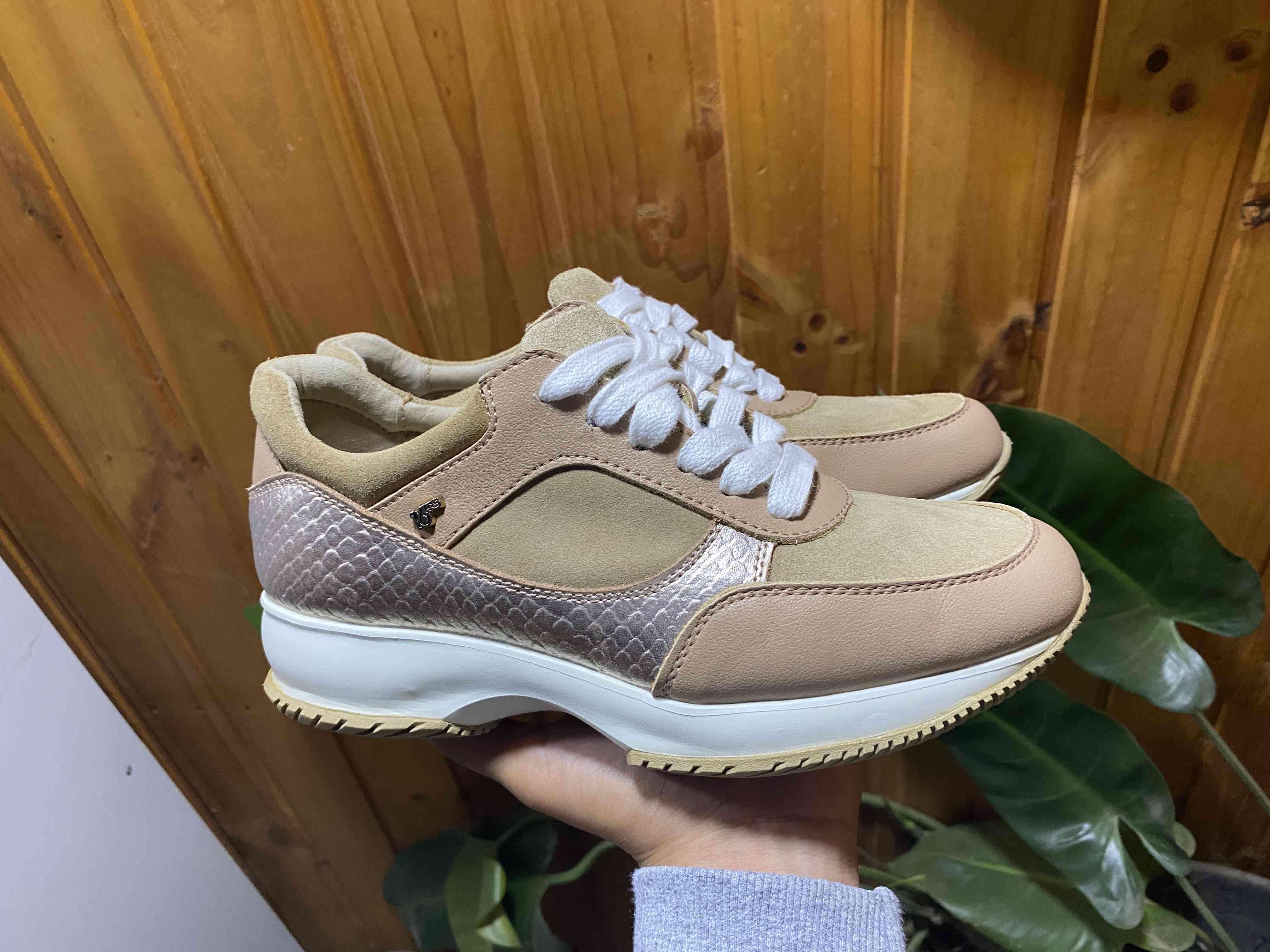 Zapatillas casuales beige - 1