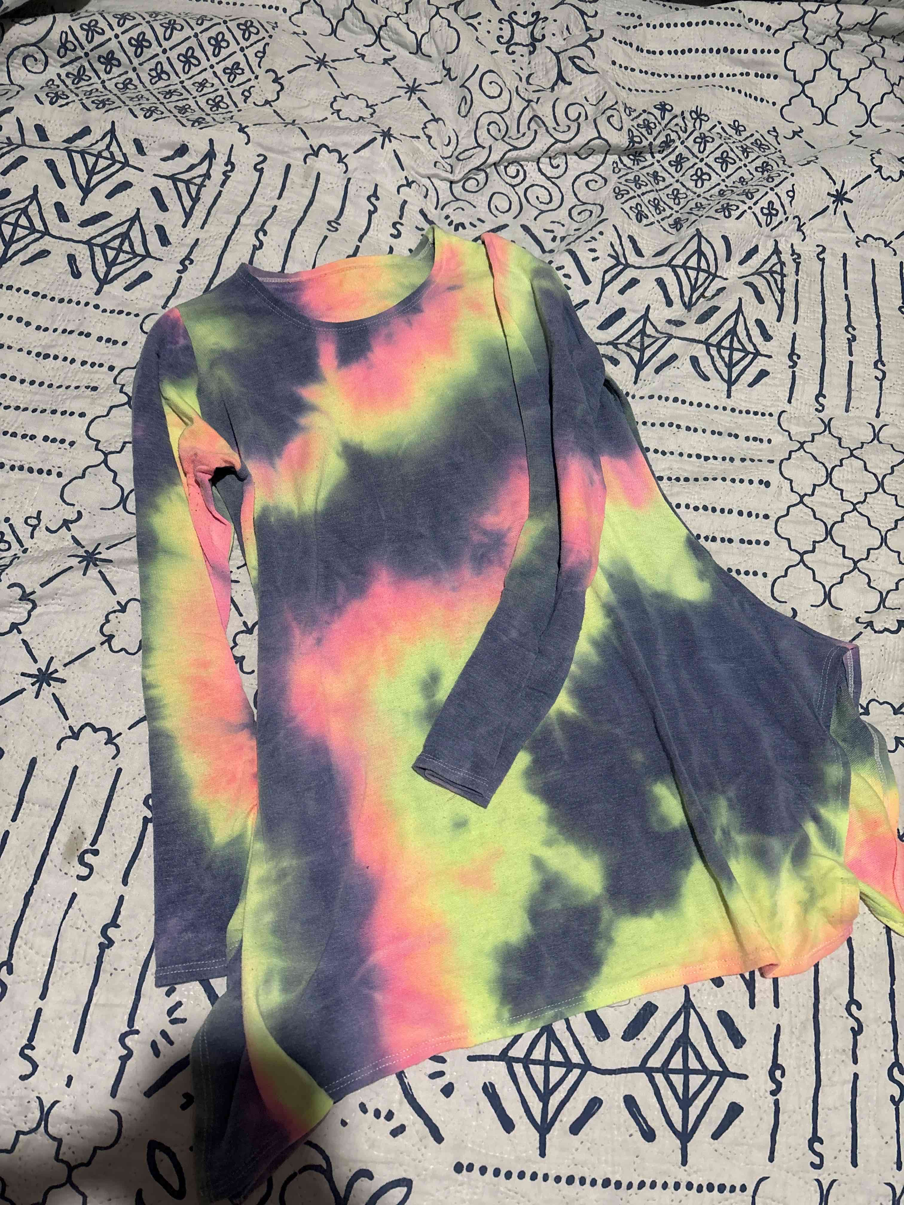Polera larga tie-dye multicolor