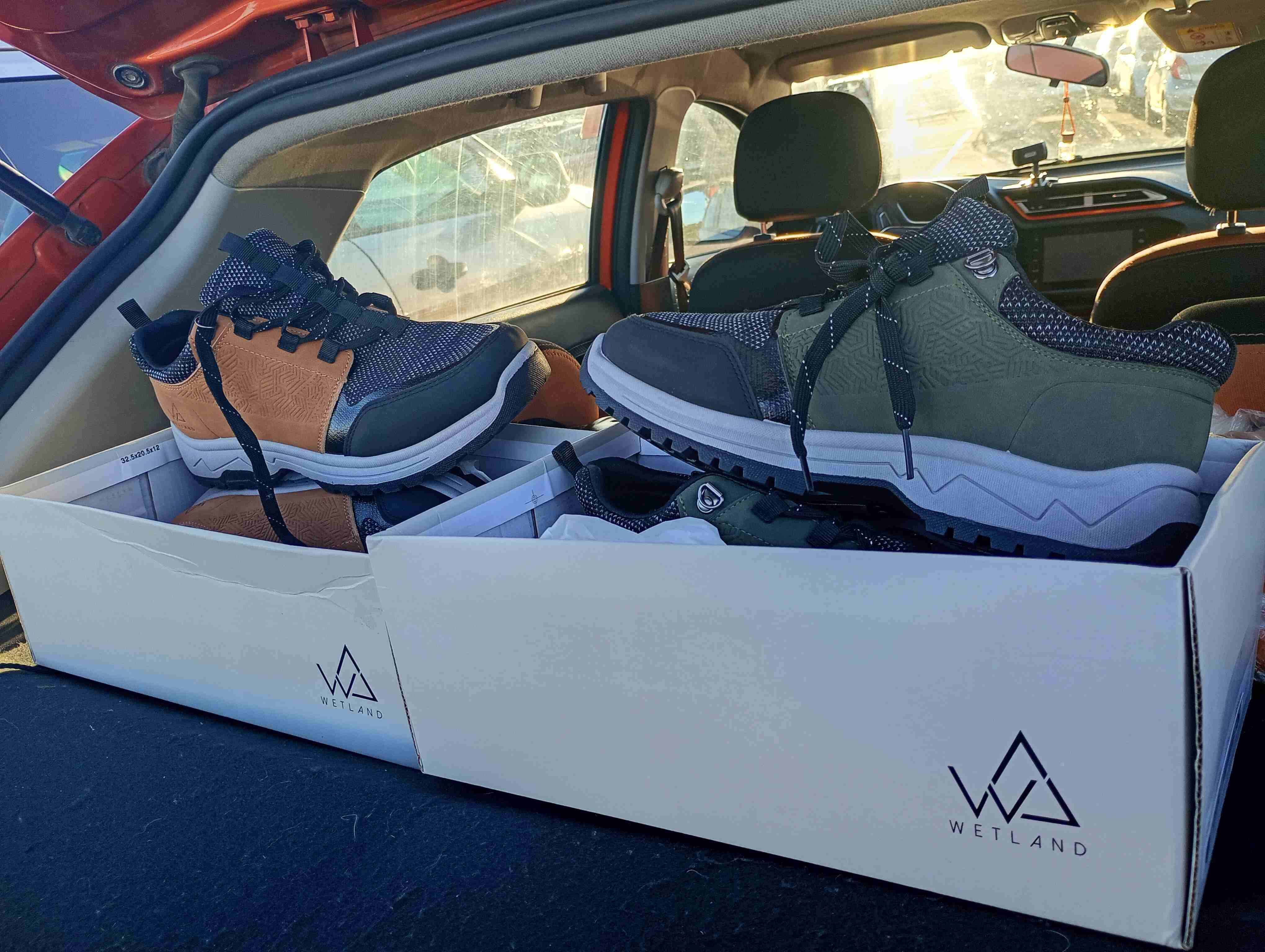 Botas de trekking café y negro - miniatura 6