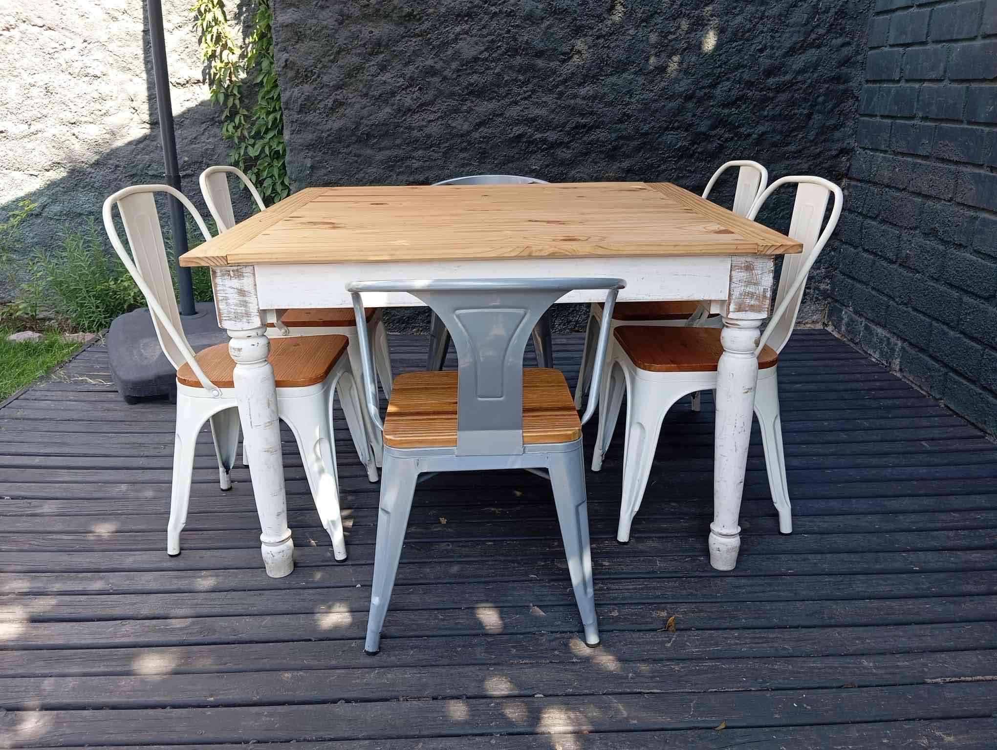 Conjunto comedor madera y sillas tolix - 2