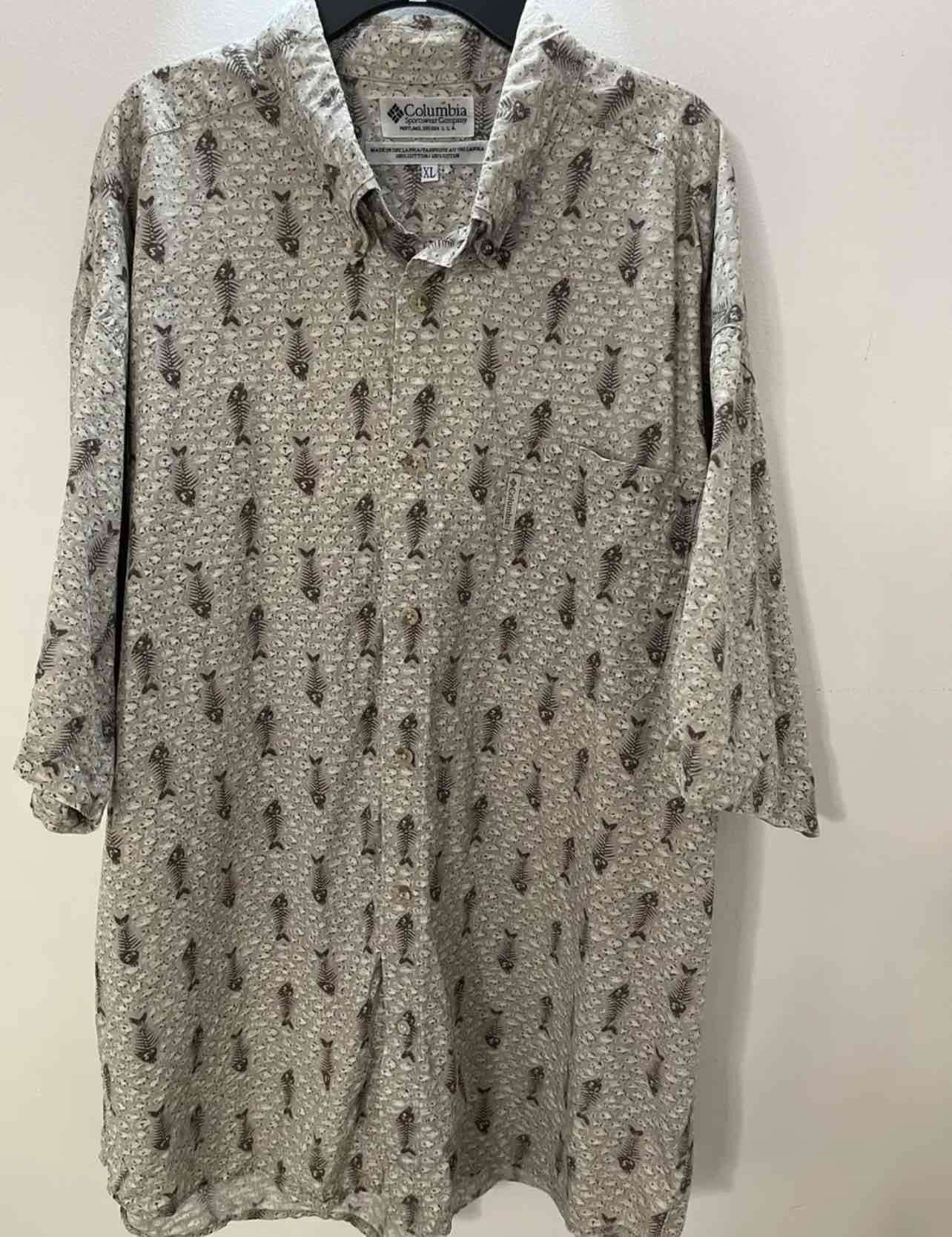 Camisa Columbia XL estampado peces - 3