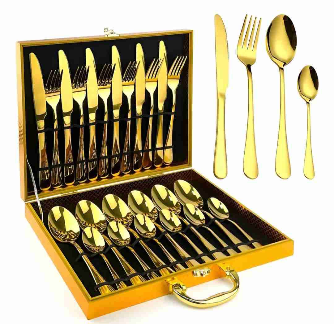 Juego de cubiertos dorado 24 piezas