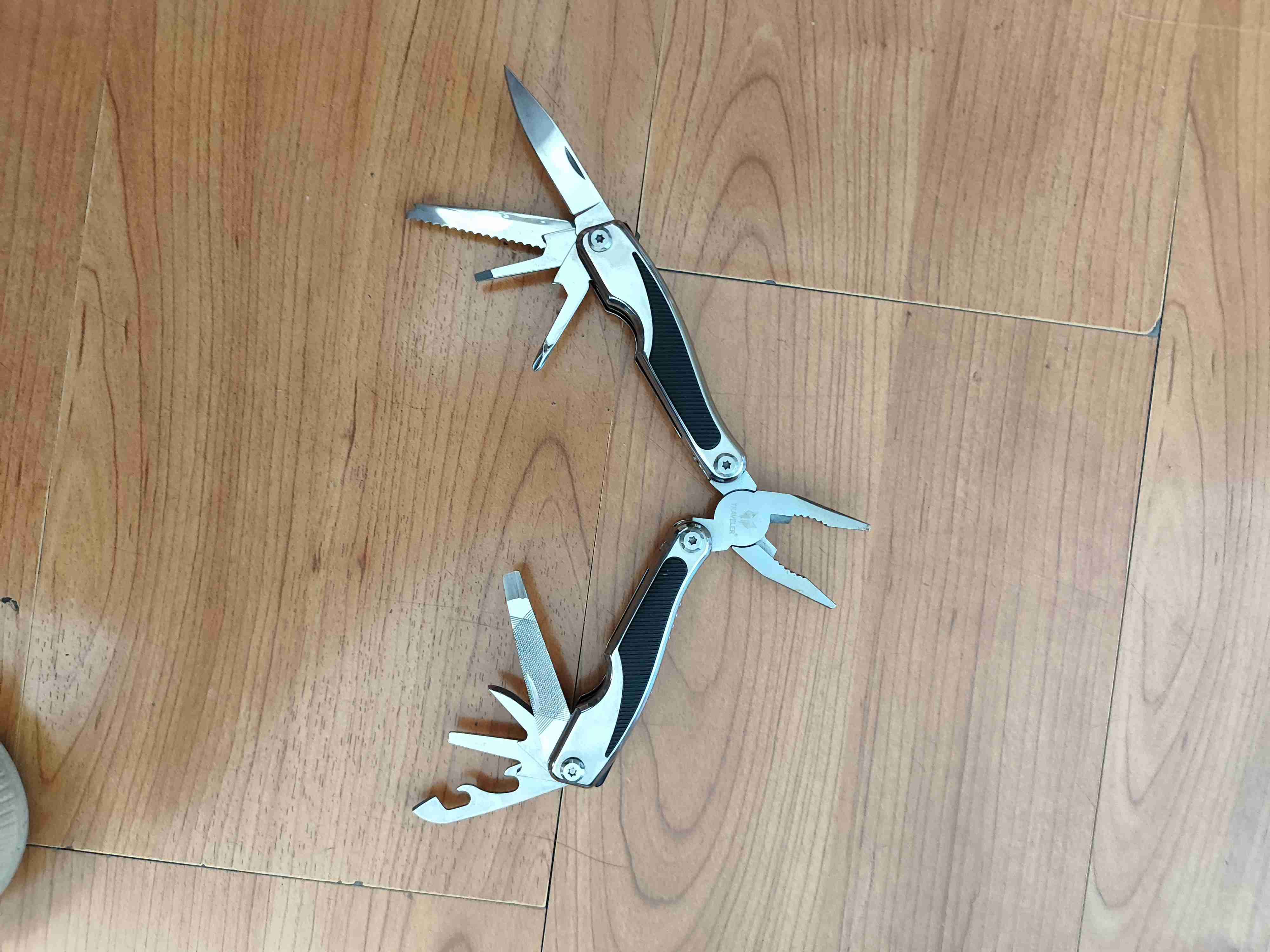 Alicate multifunción Traveler - 2