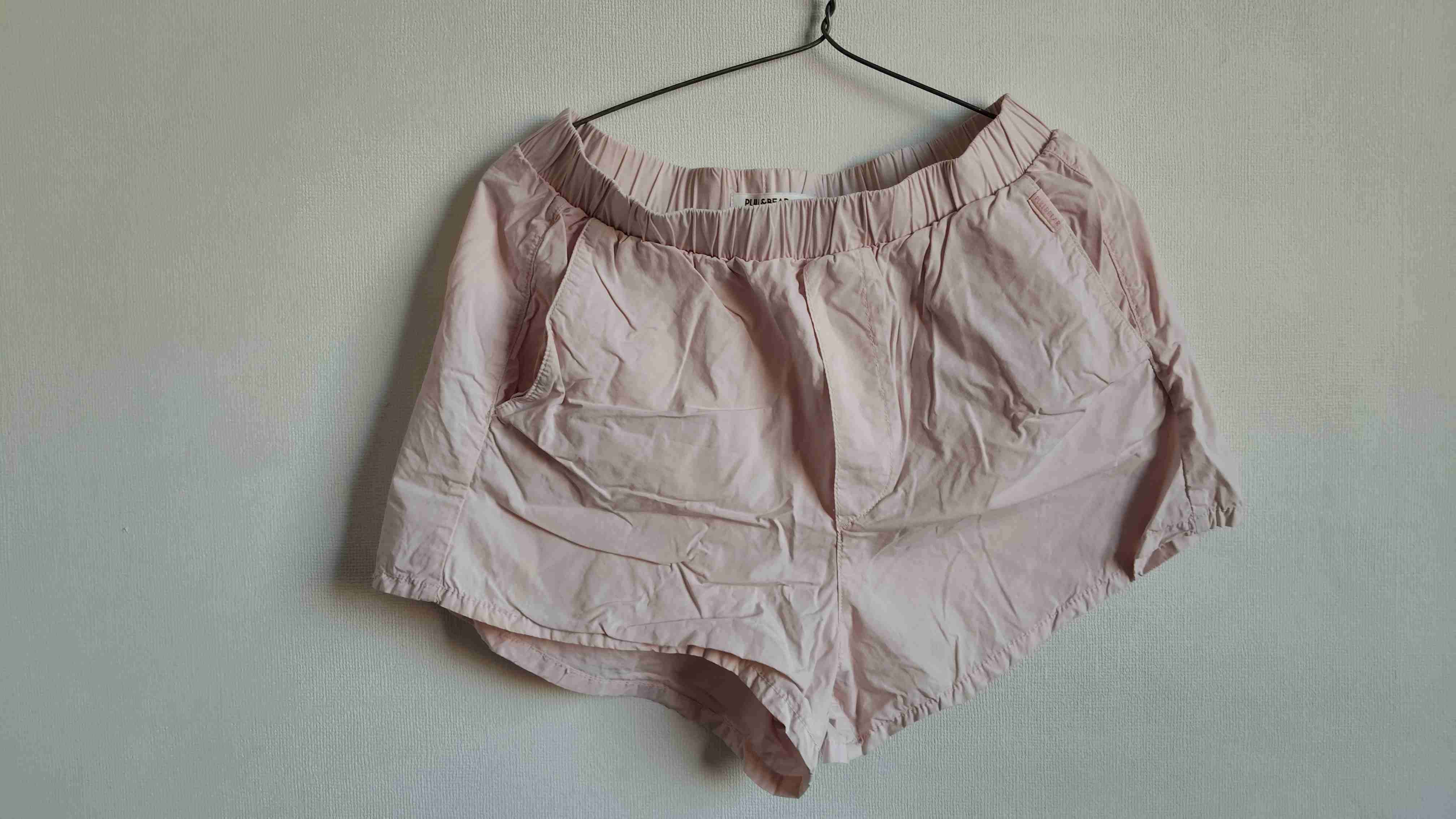 Shorts negros con detalle metálico - miniatura 3