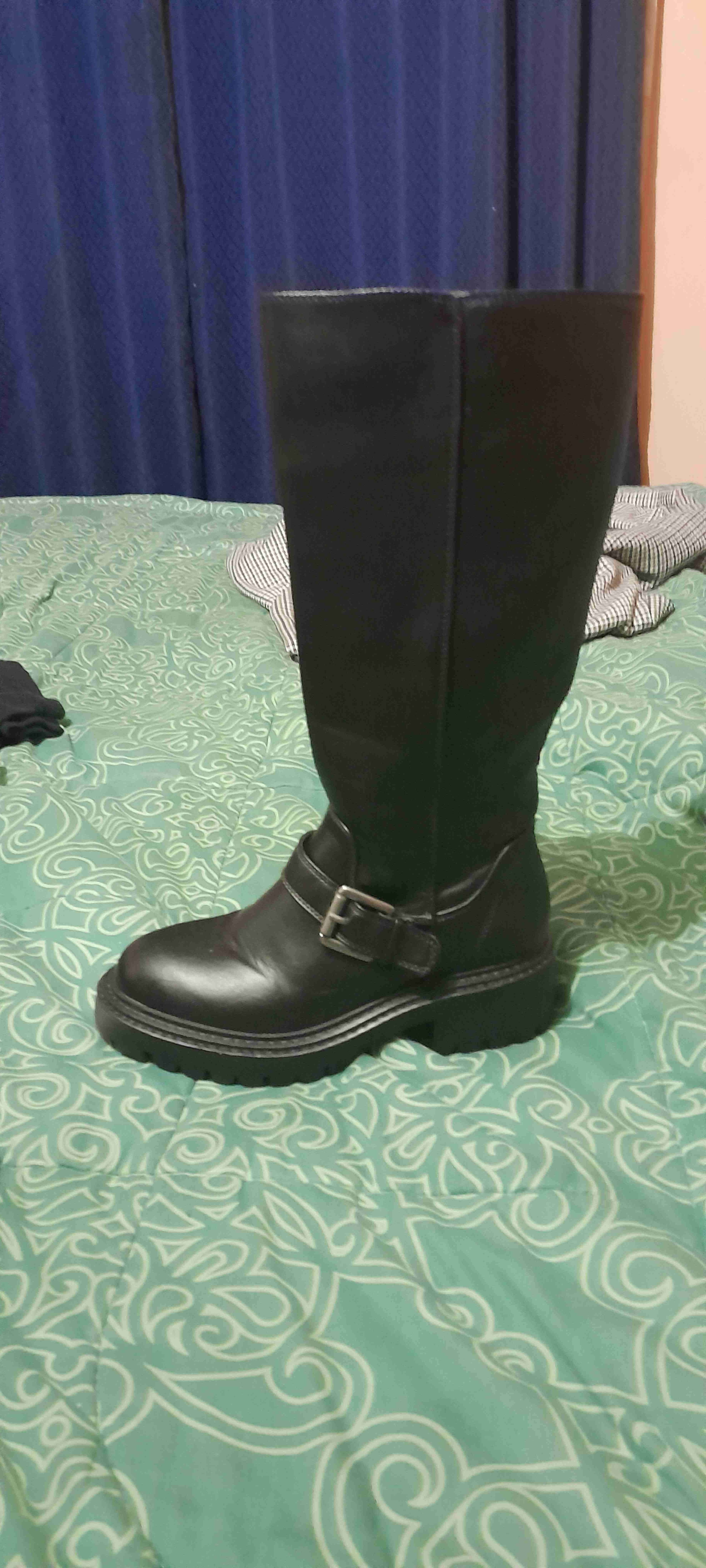 Bota negra alta - miniatura 4