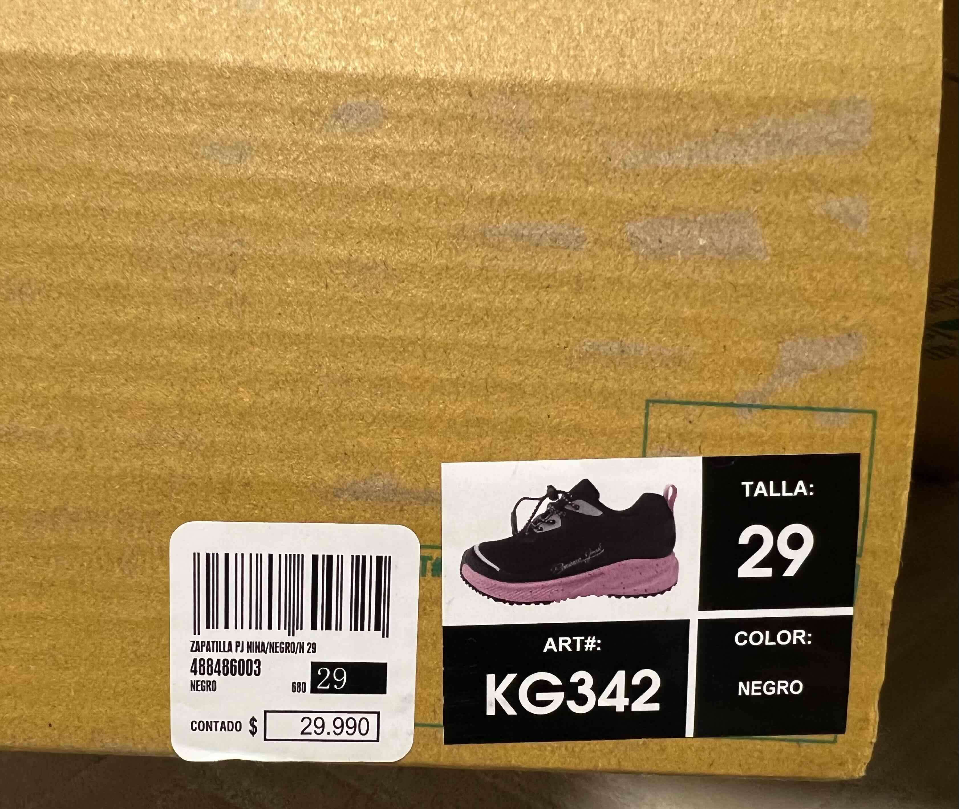 Zapatillas negras com rosado niña NUEVAS - miniatura 2