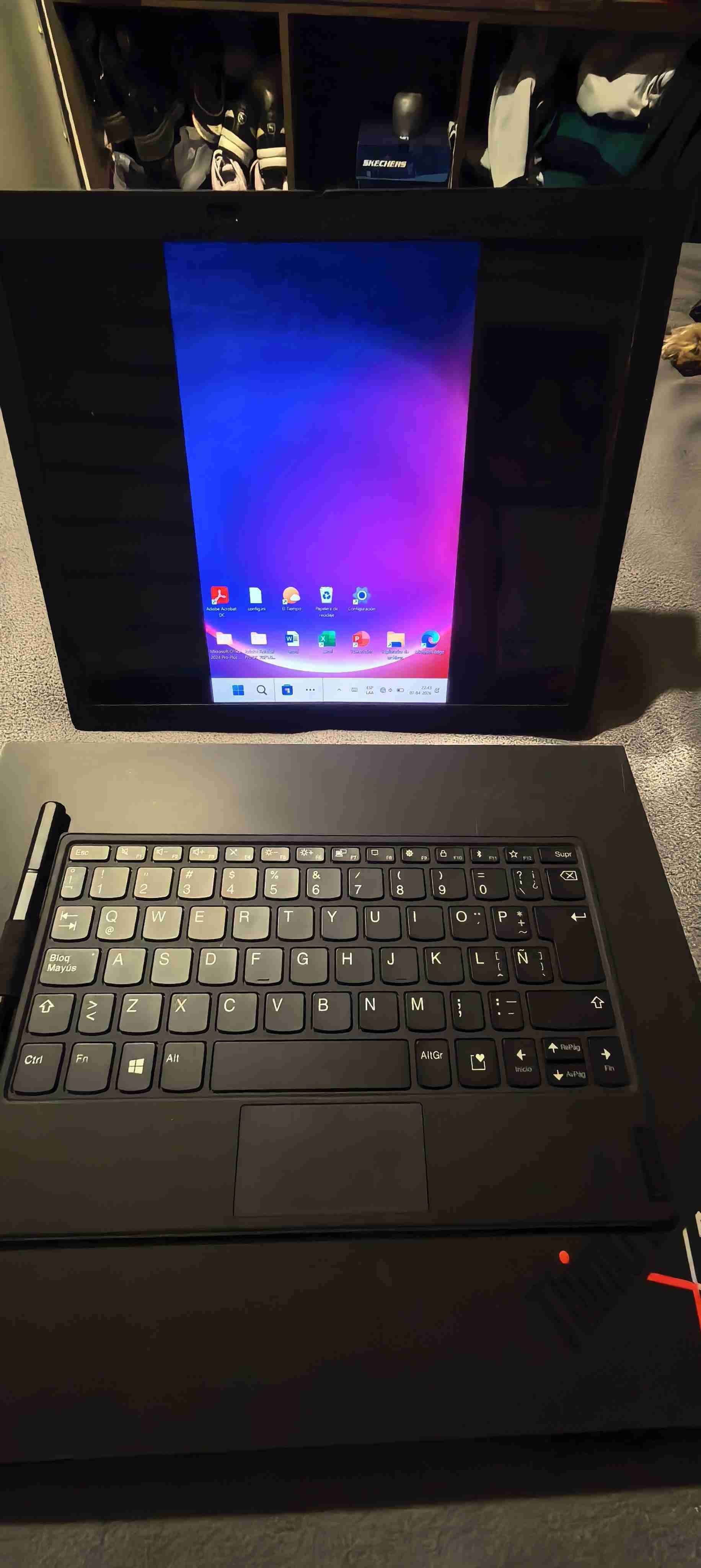 Laptop plegable con pantalla táctil - 6