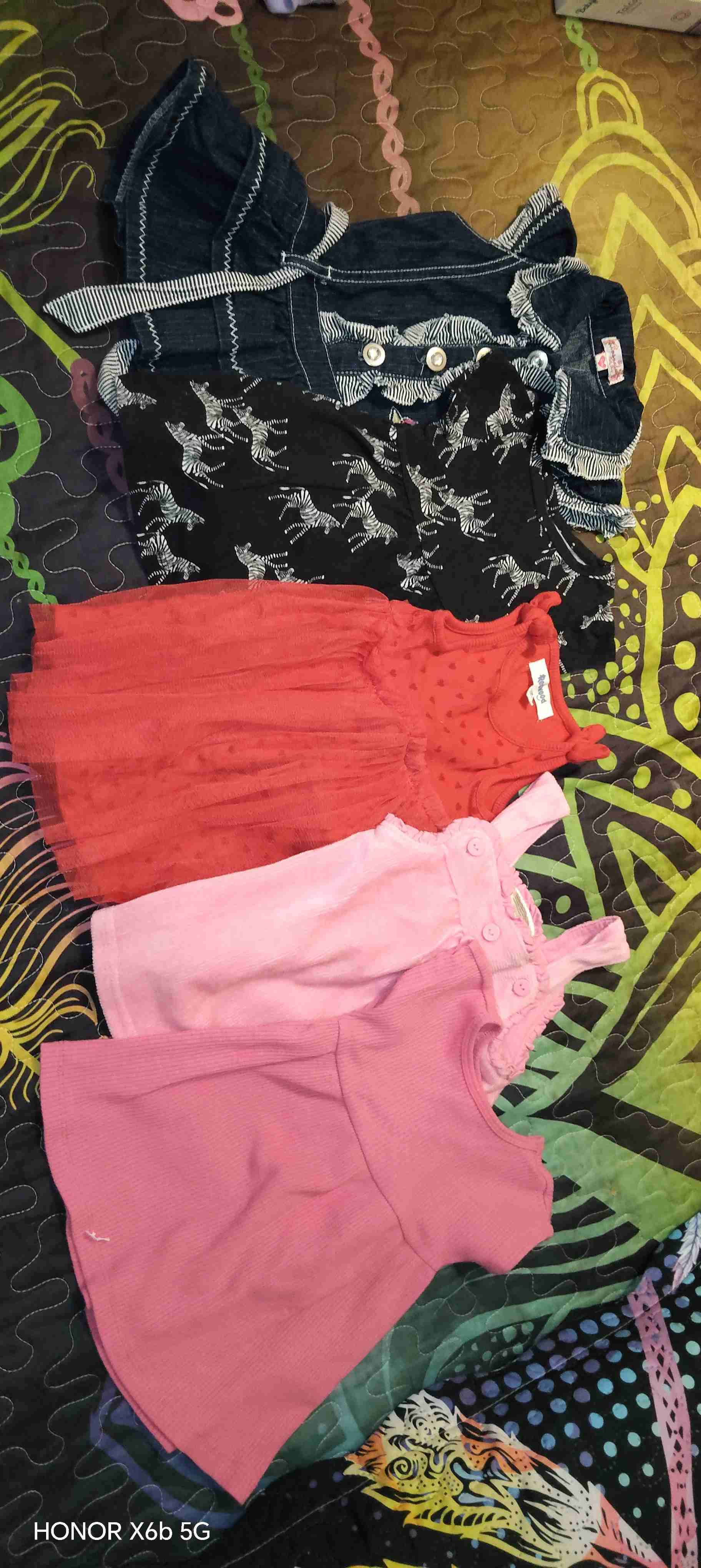 Lote de vestidos para niña