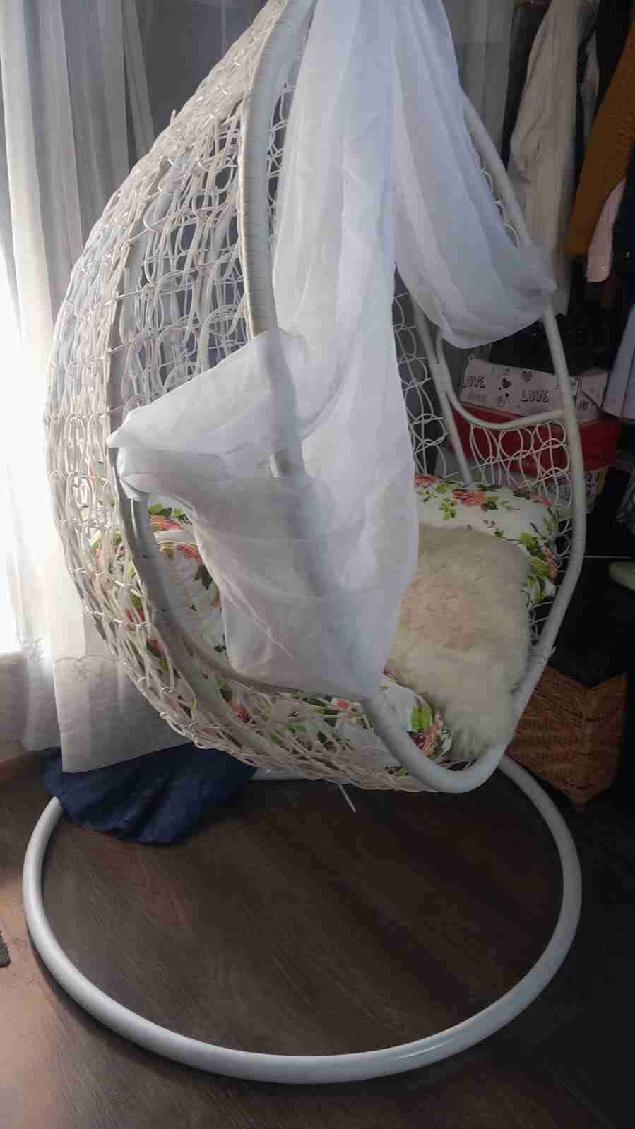 Columpio tipo huevo con cojines - 3