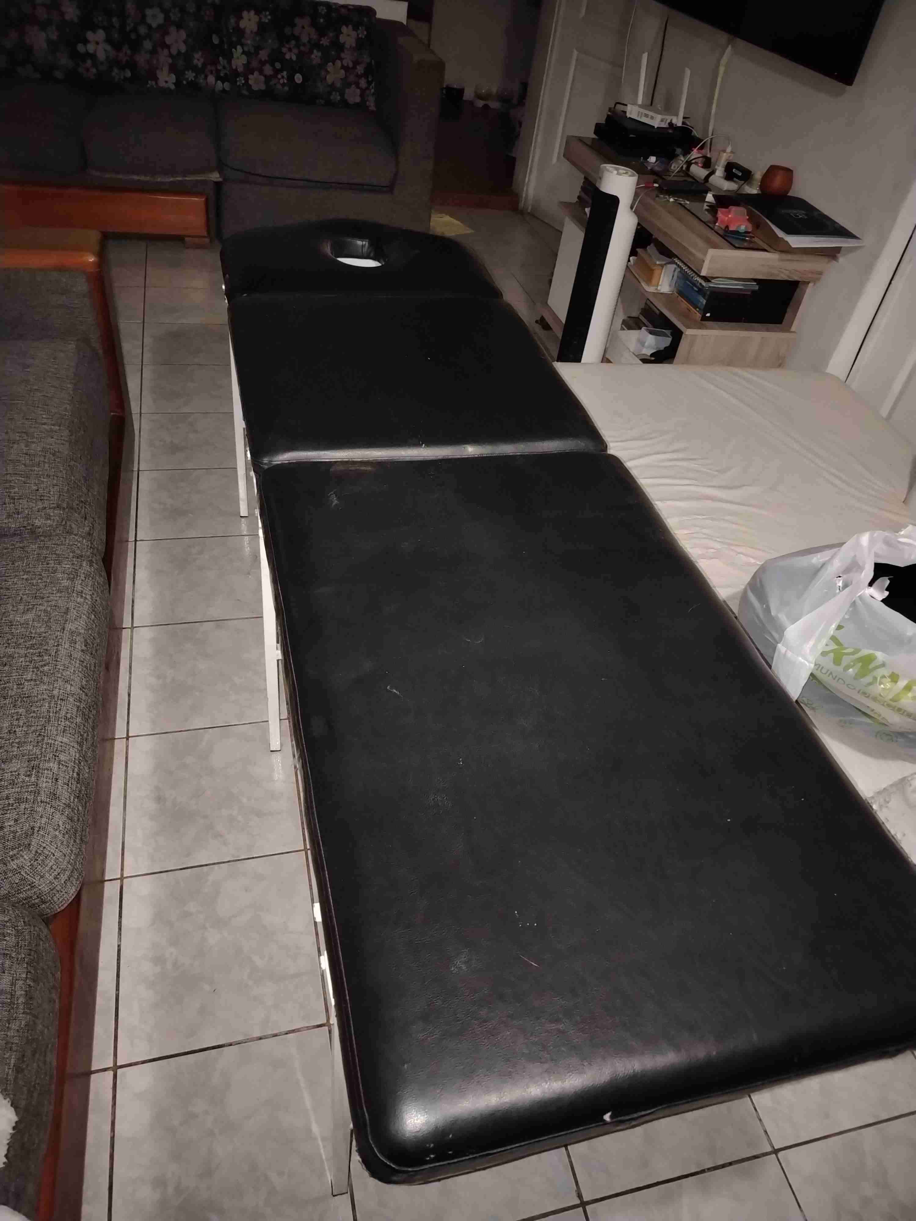 Camilla de masaje plegable negra - 1