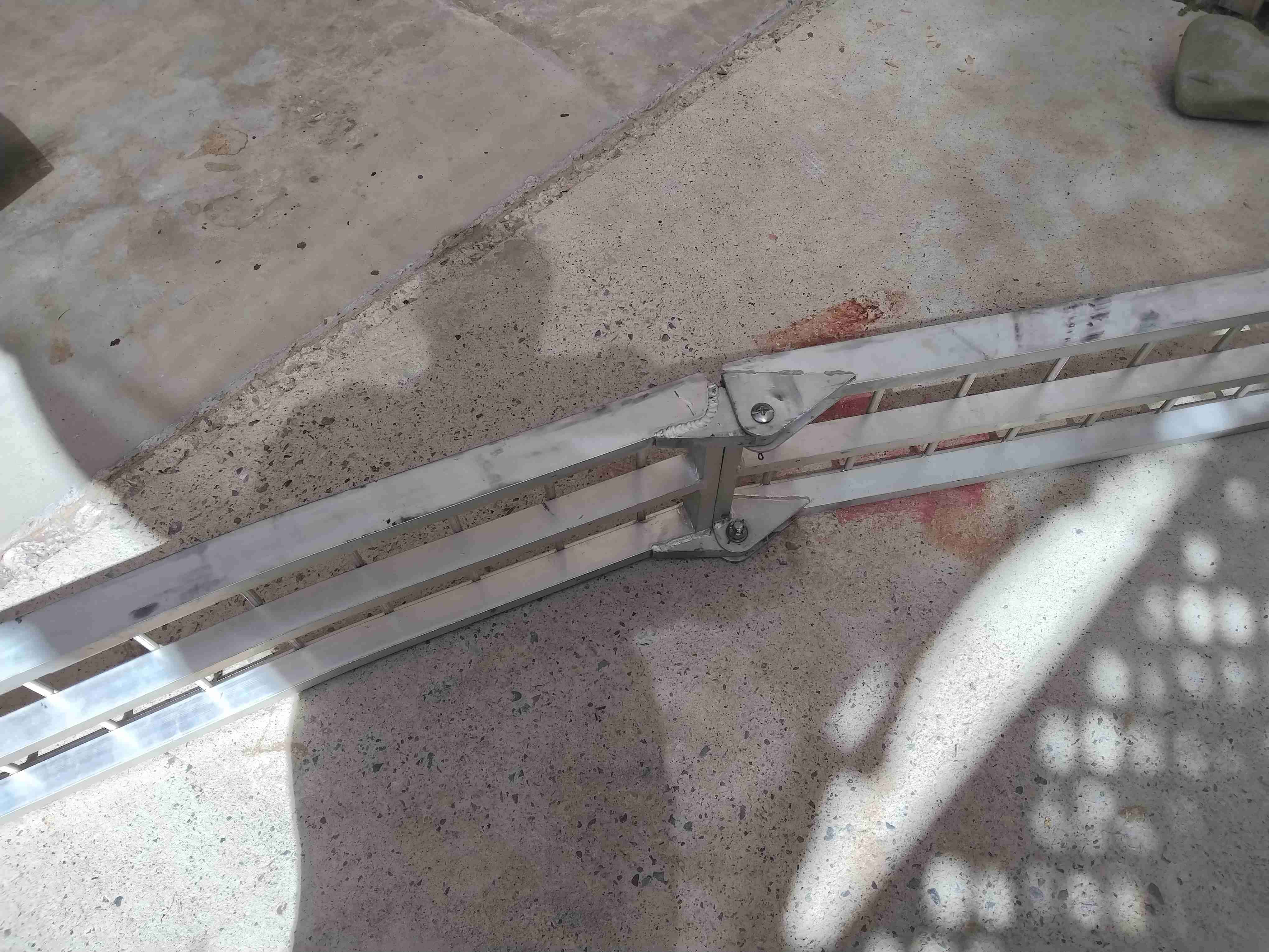 Baranda metálica blanca - 3