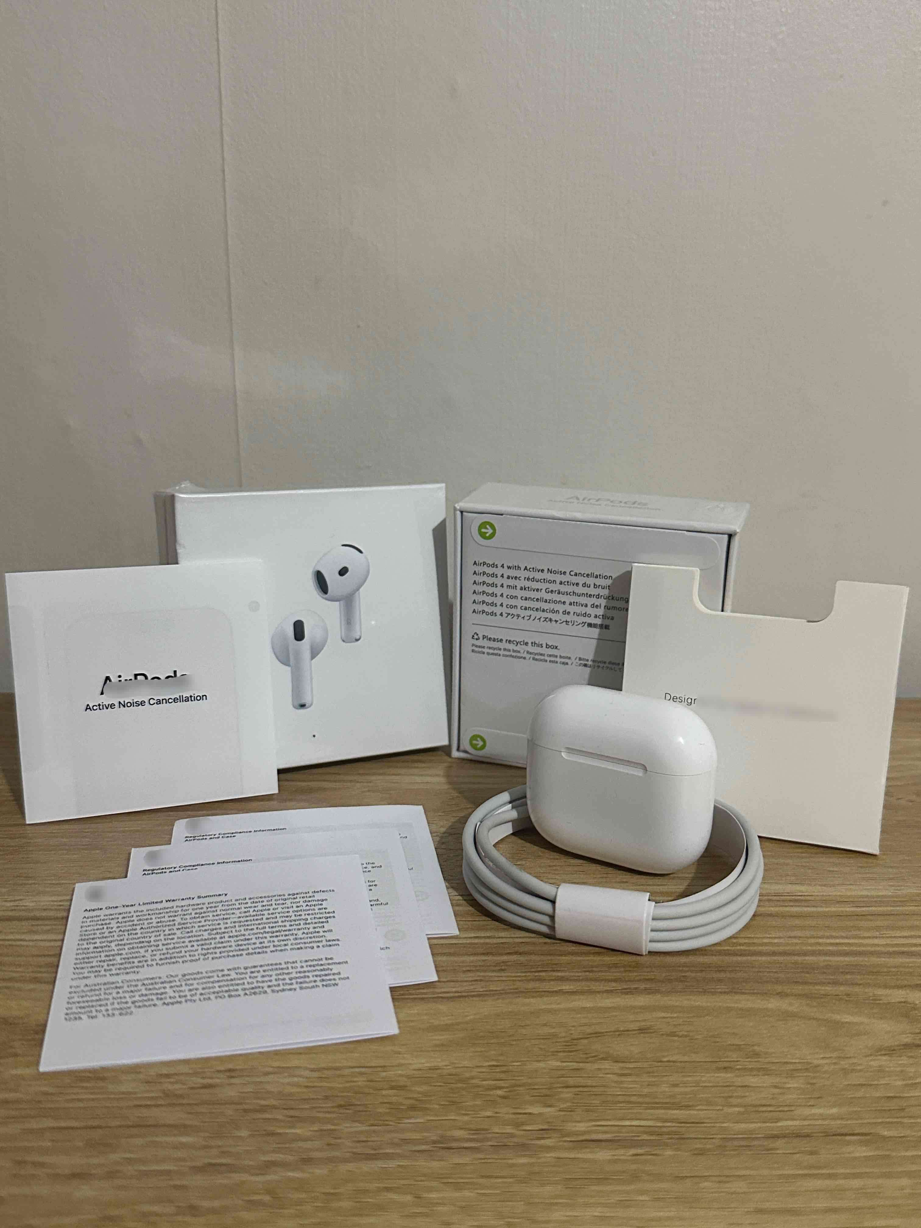 Audífonos inalámbricos 4ta generación - miniatura 1