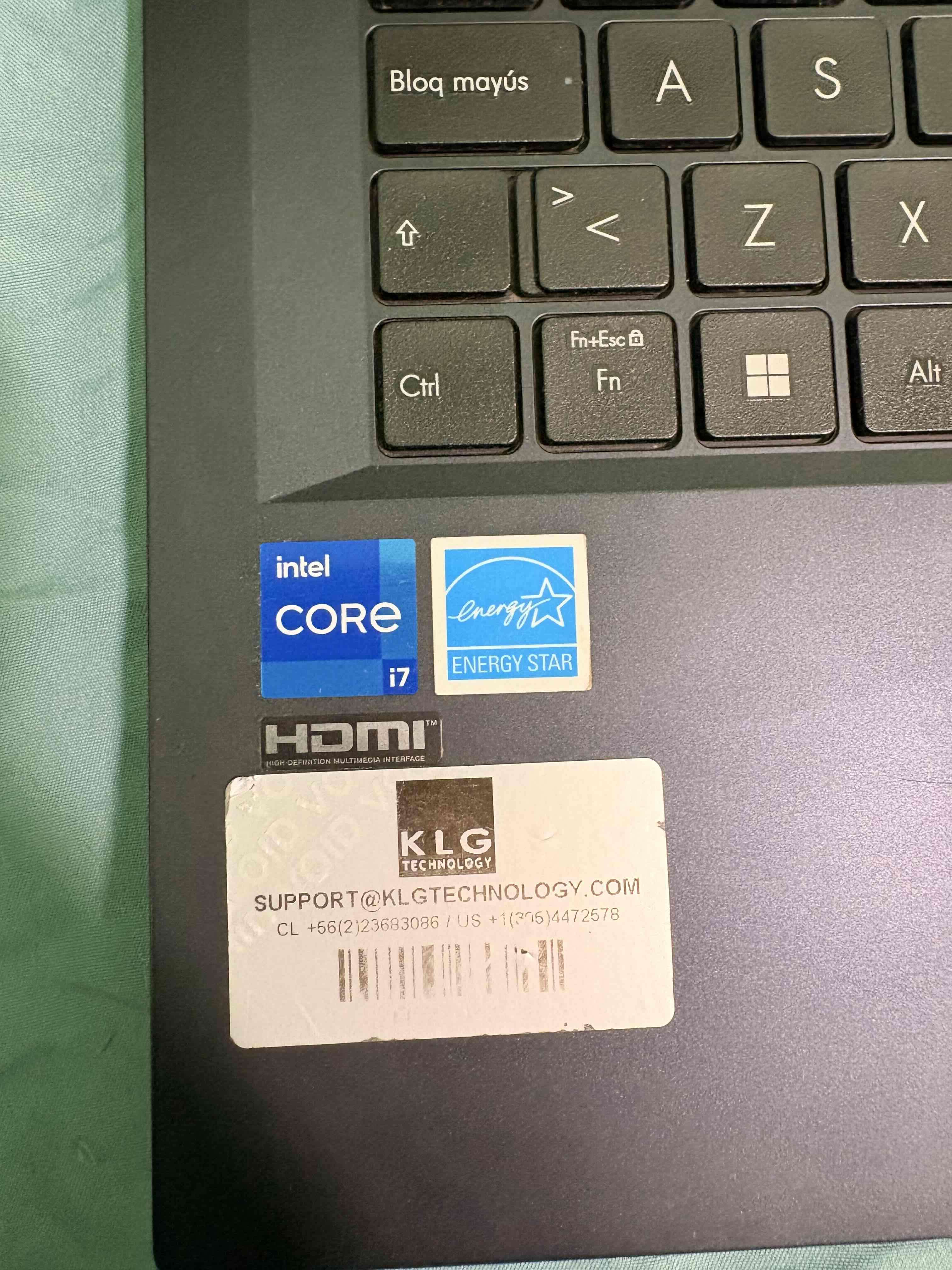 Laptop asus expertbook en buen estado - miniatura 4