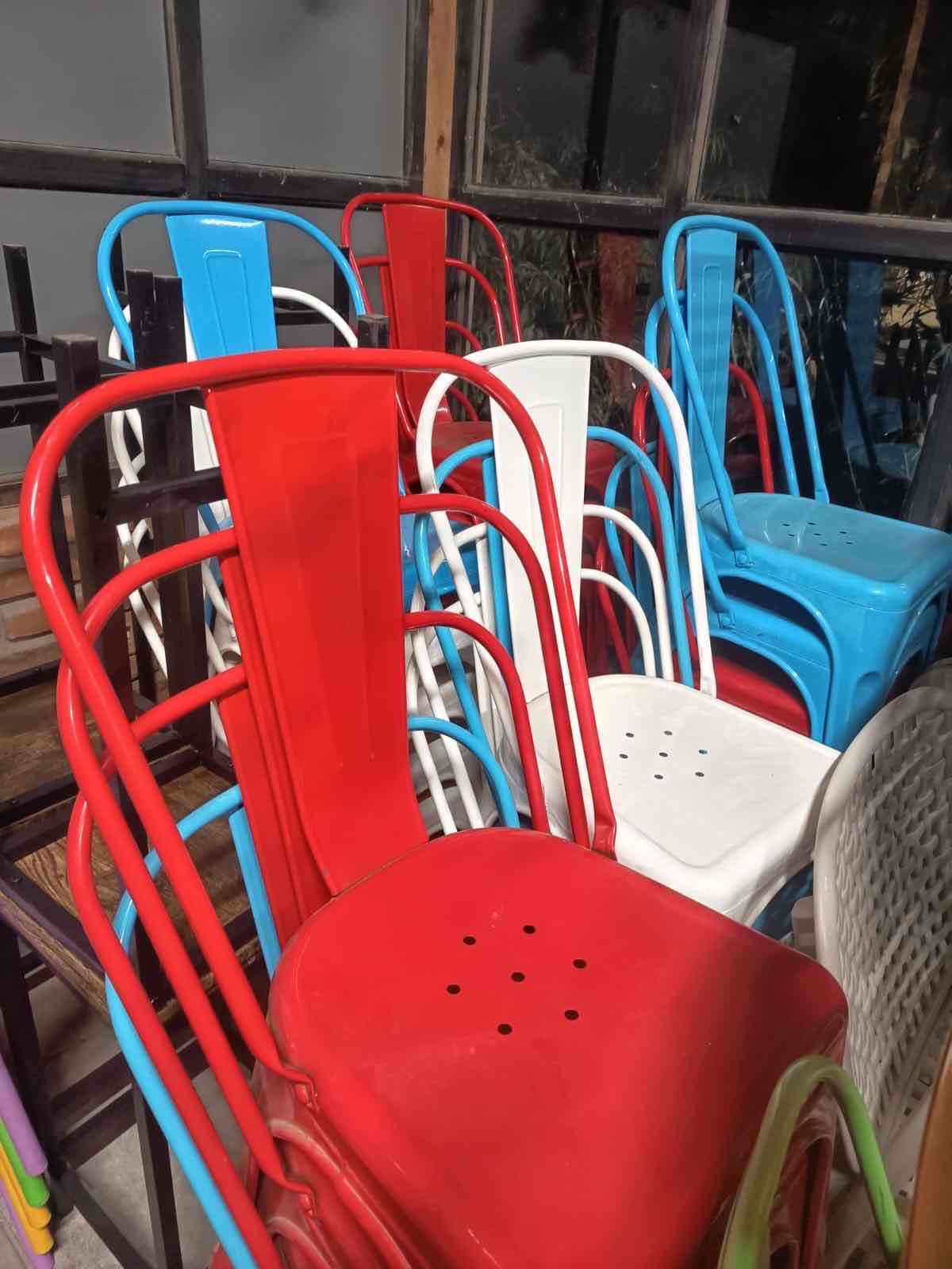 Silla metálica TOLIX - 3