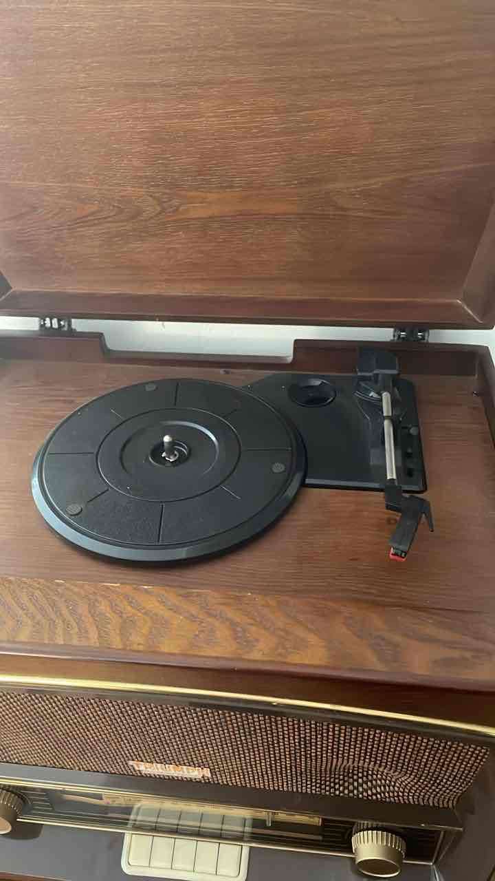 Radio vintage clásica - 3