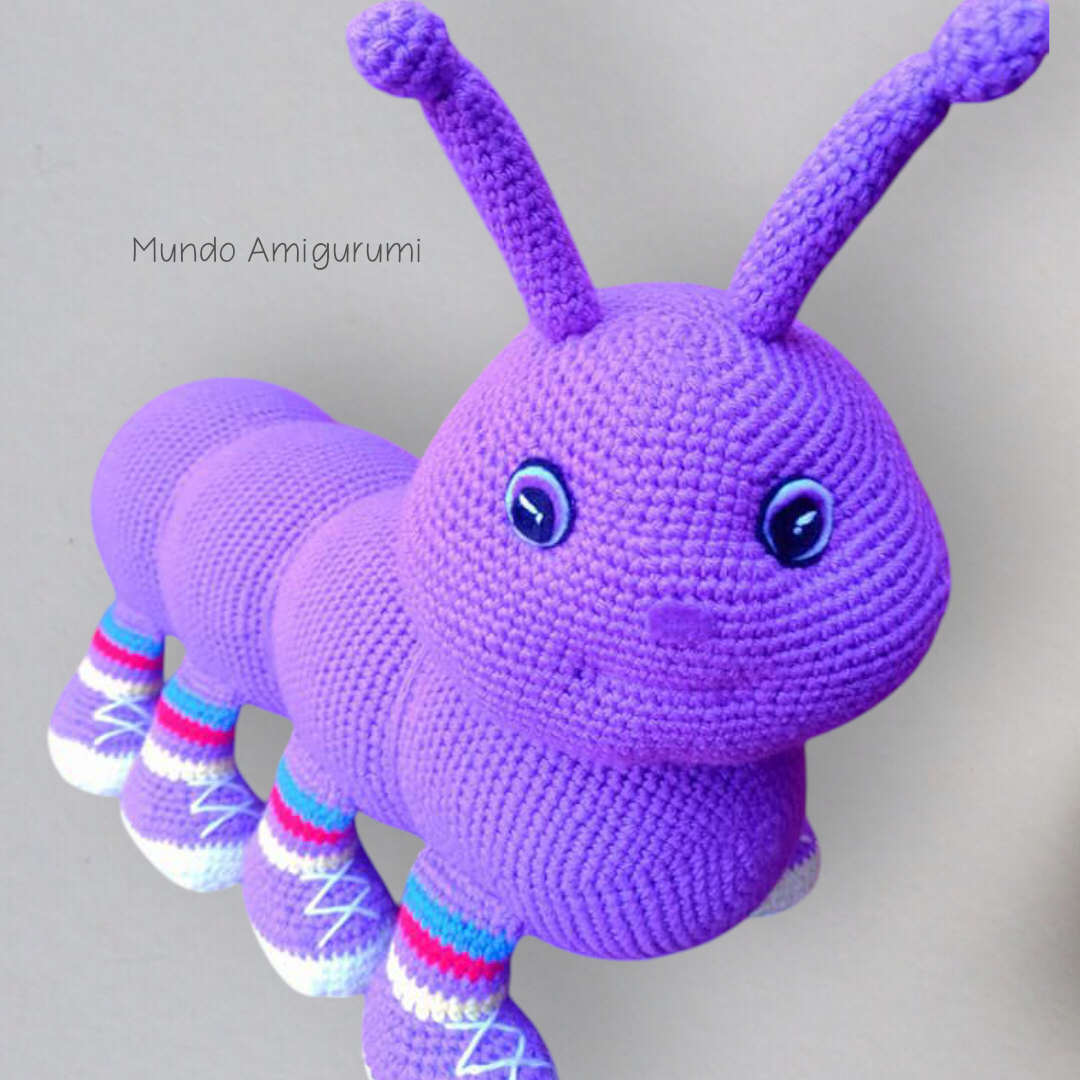 Oruga amigurumi requetepatitas - 1